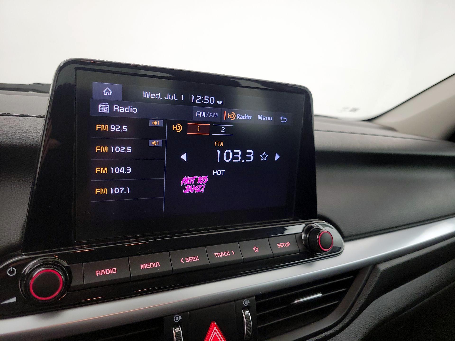 Thumbnail: 2023 Kia Forte - 15