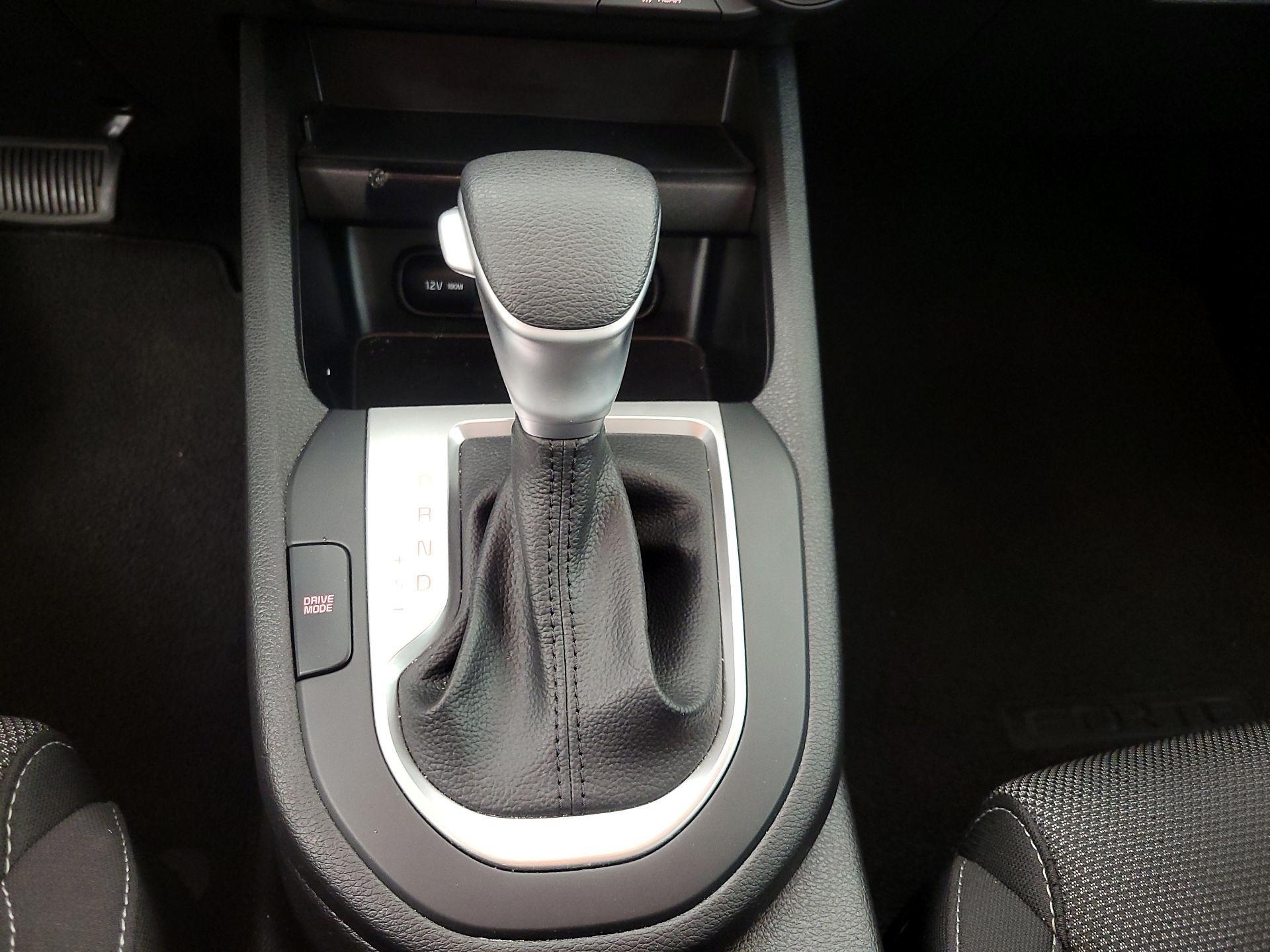 Thumbnail: 2023 Kia Forte - 17