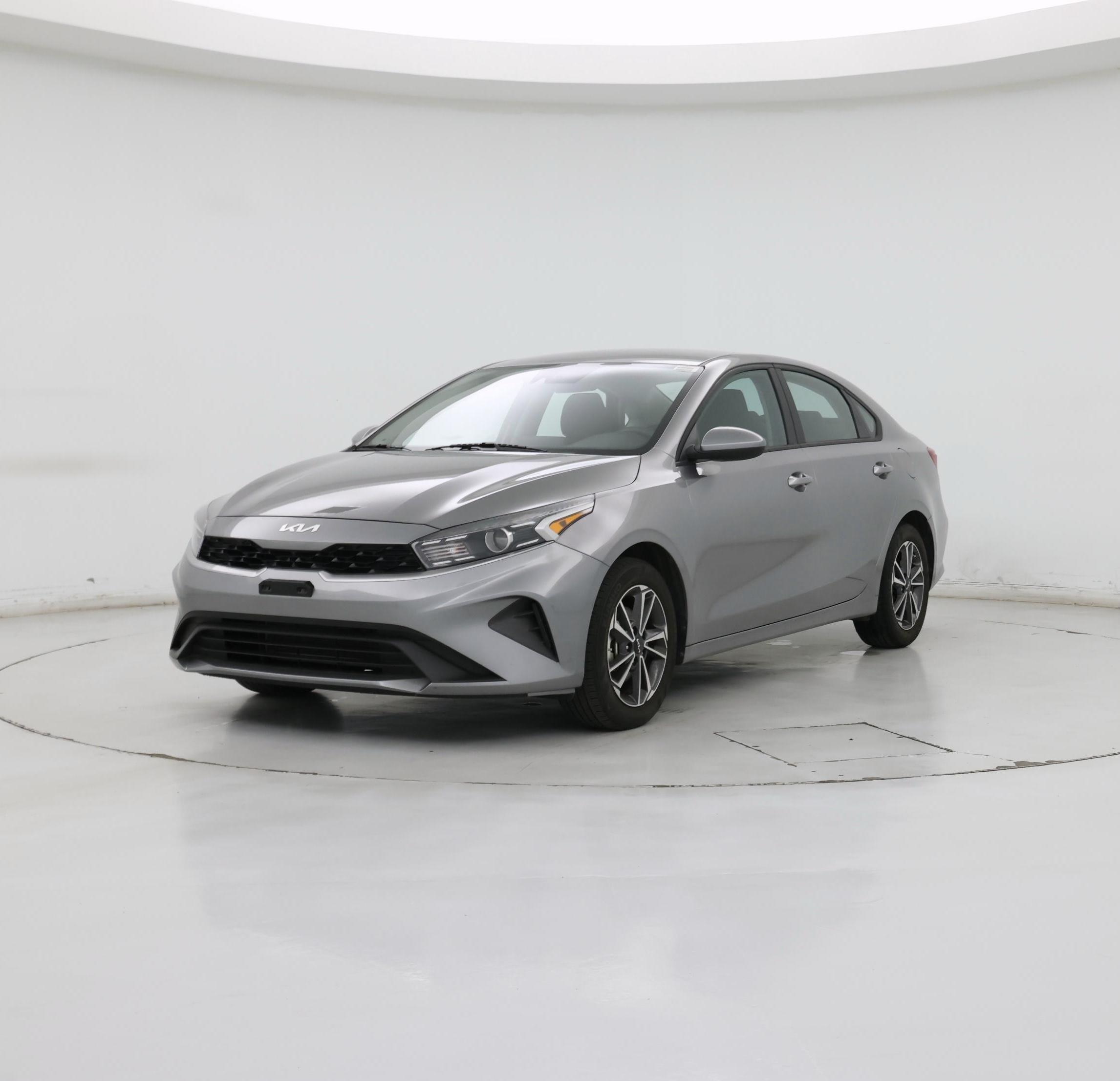 Thumbnail: 2023 Kia Forte - 4