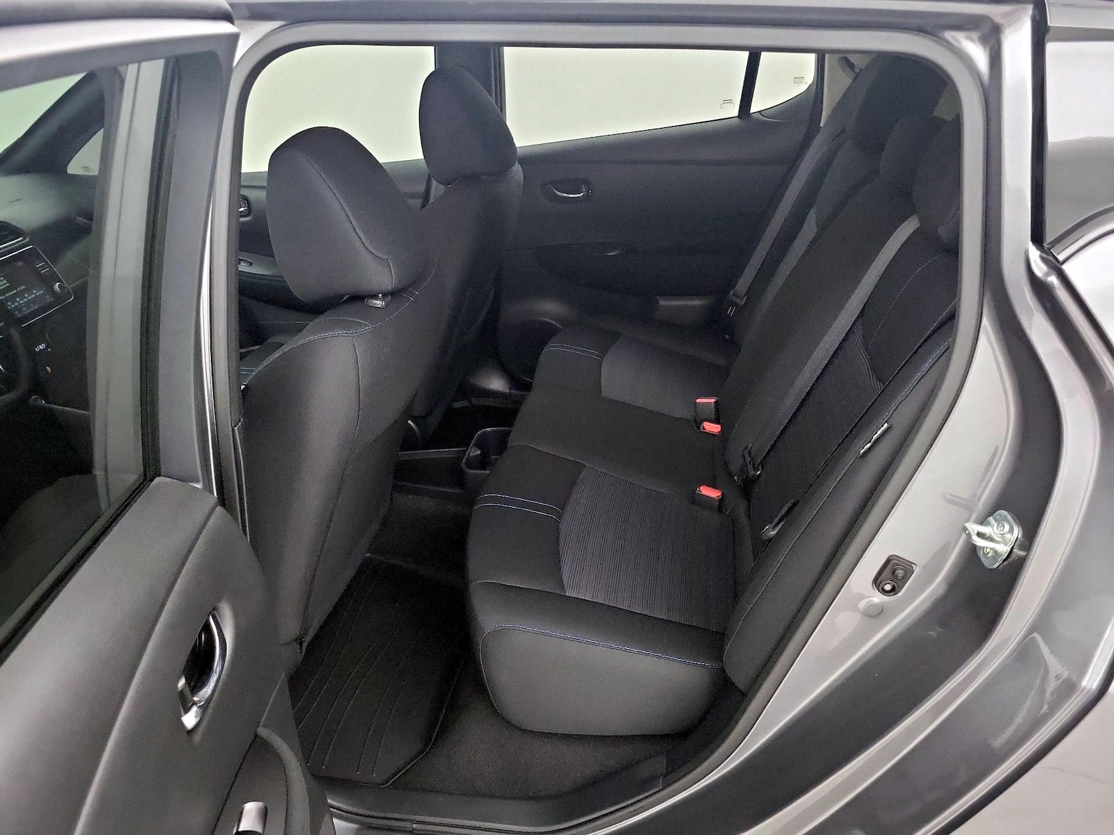 2024 Nissan LEAF S - Photo 20