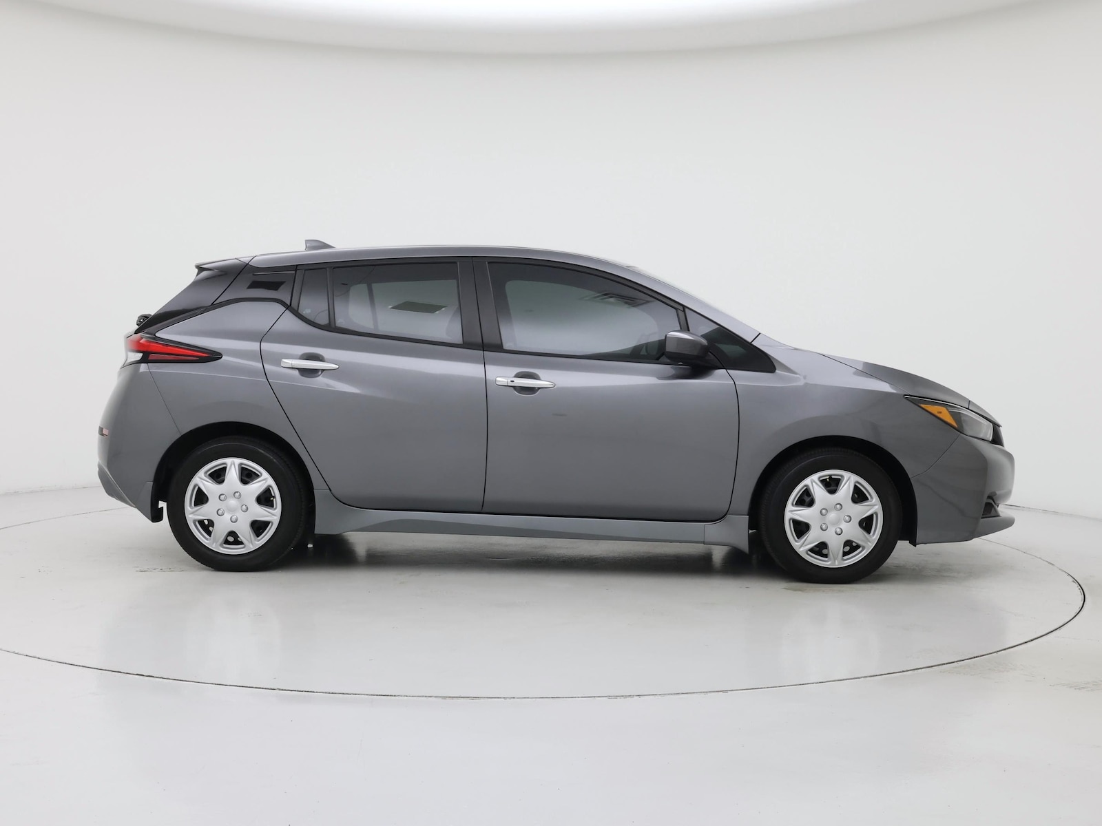 2024 Nissan LEAF S - Photo 8