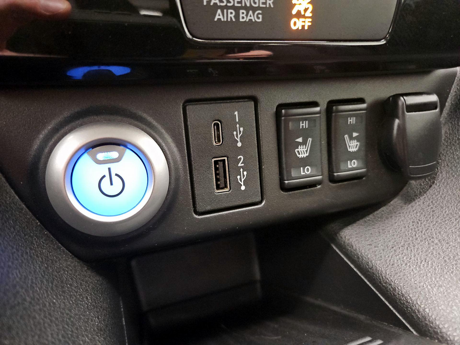 Thumbnail: 2024 Nissan Leaf - 19