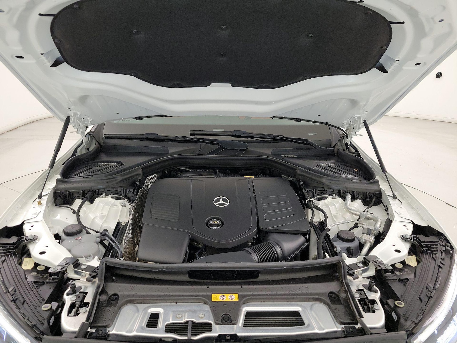 2024 Mercedes-Benz GLC GLC300 - Photo 21