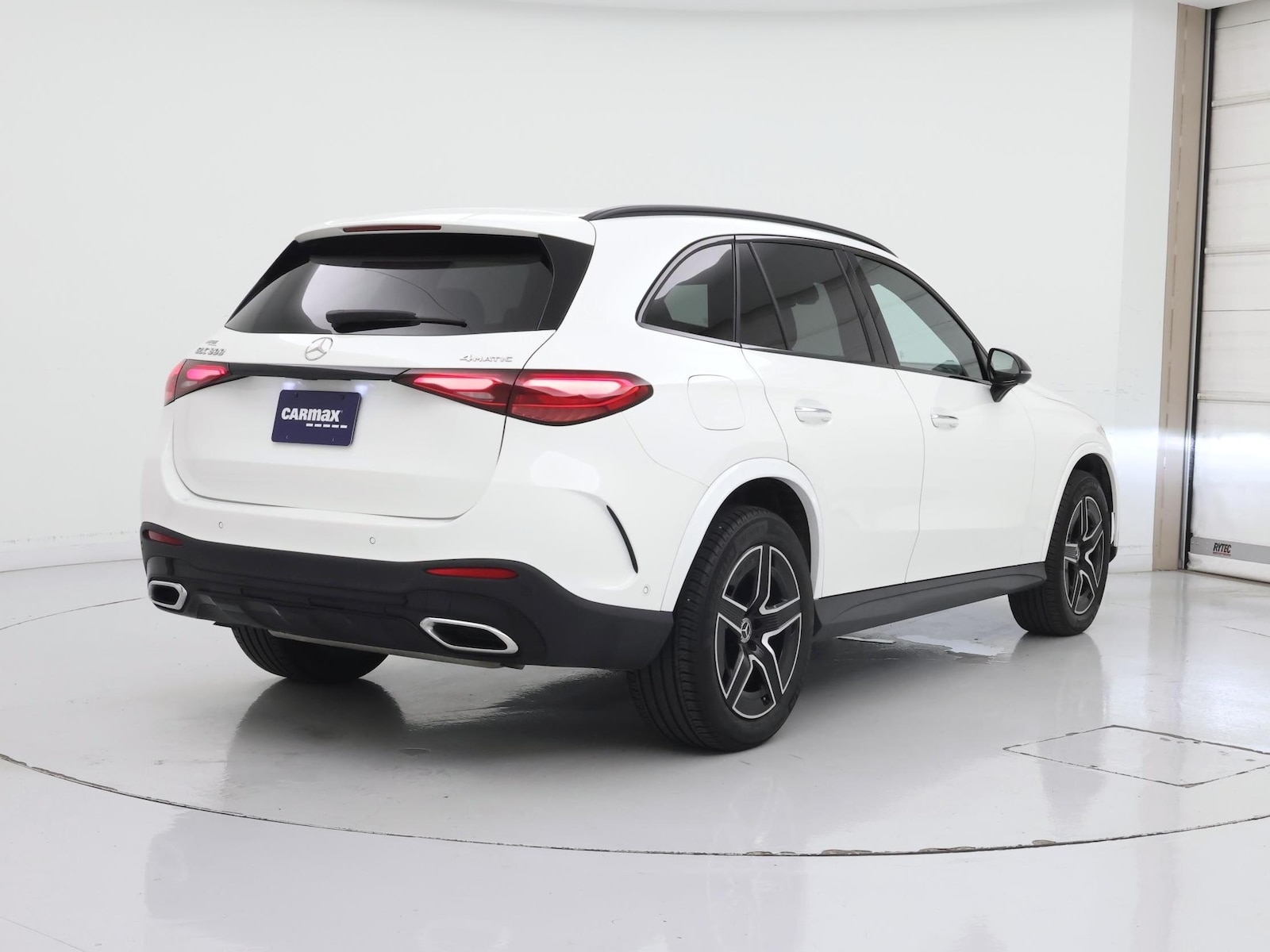2024 Mercedes-Benz GLC GLC 300 - Photo 9