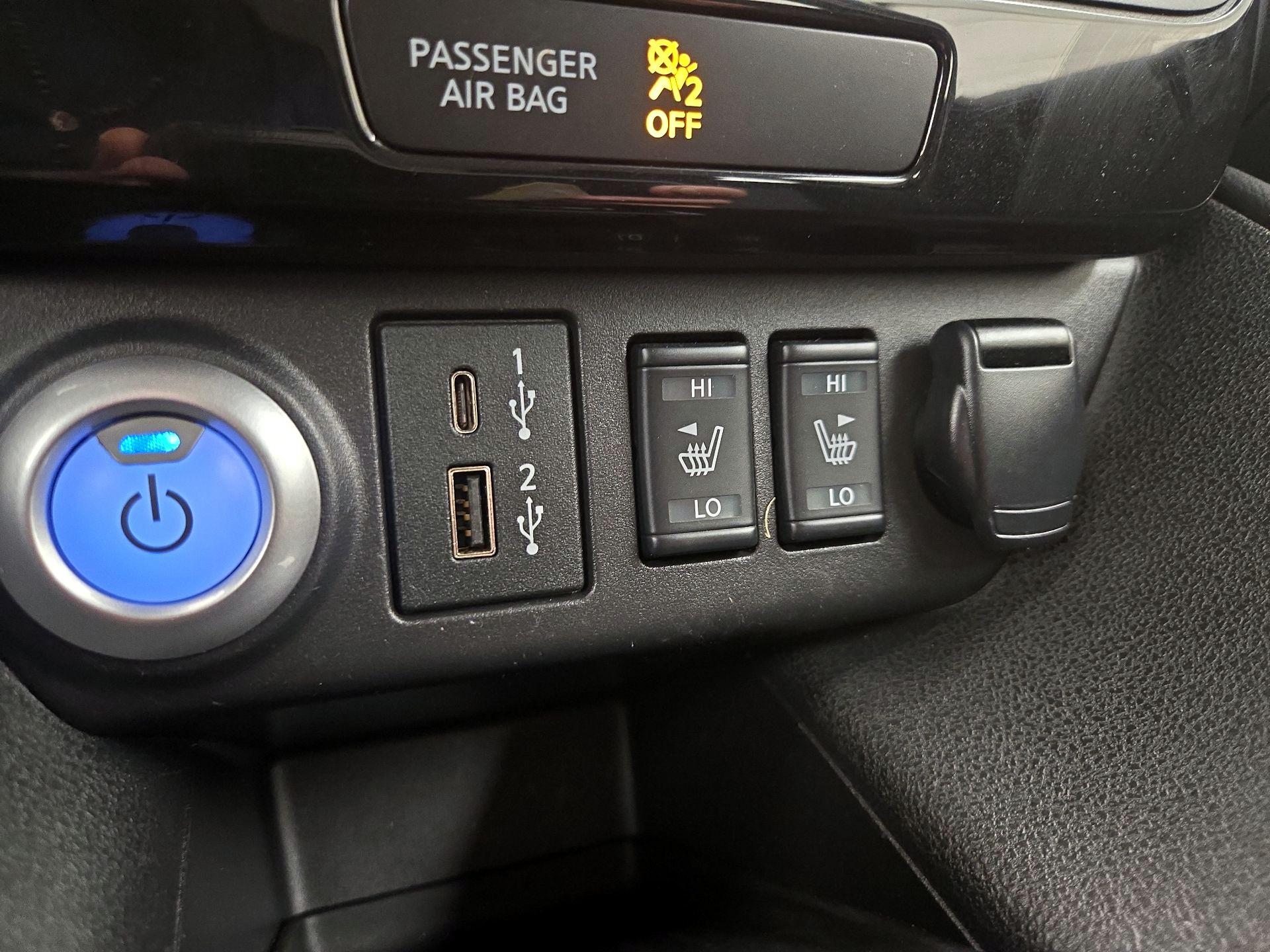 Thumbnail: 2024 Nissan Leaf - 19