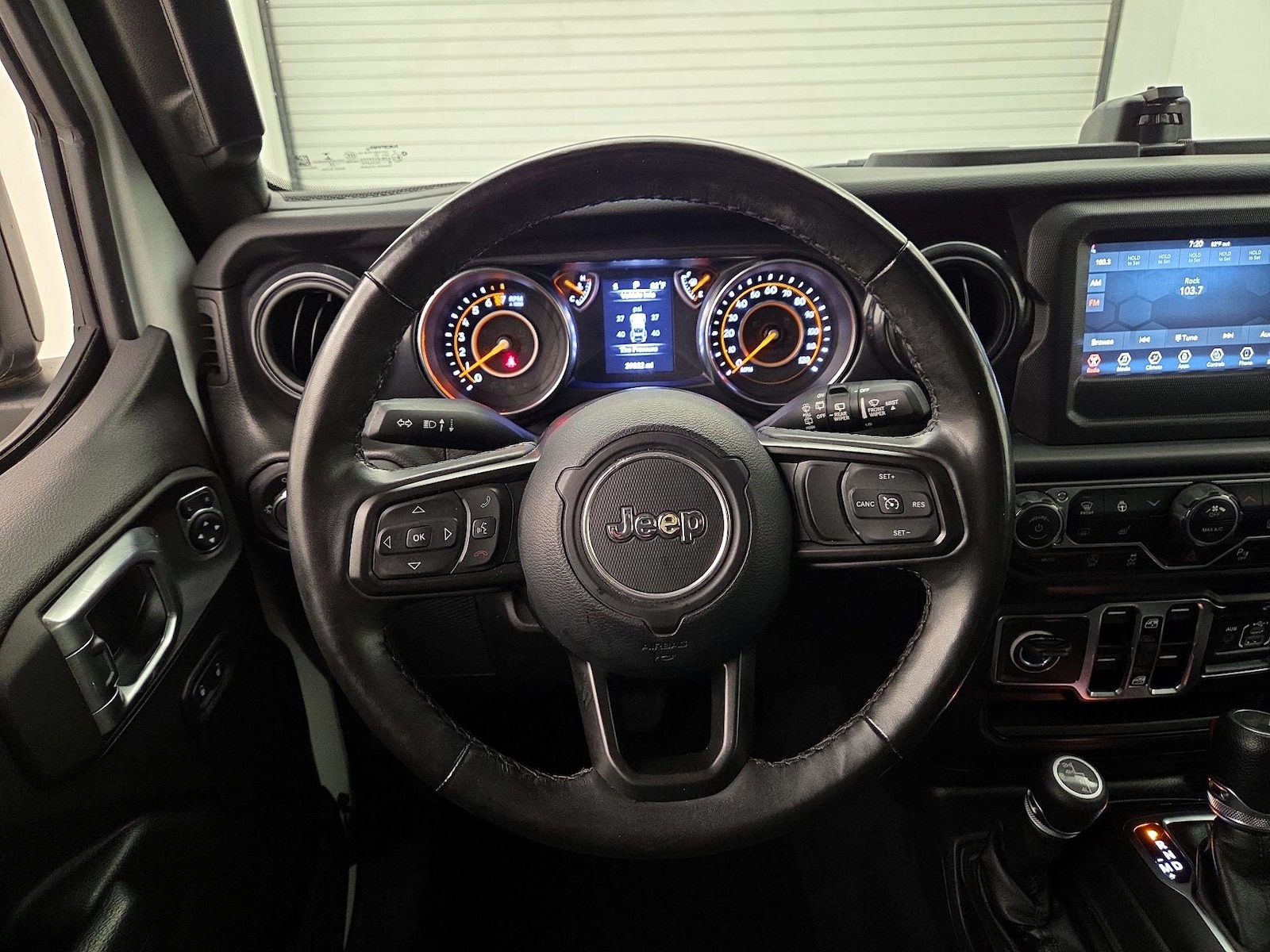 2022 Jeep Wrangler Unlimited Altitude - Photo 11
