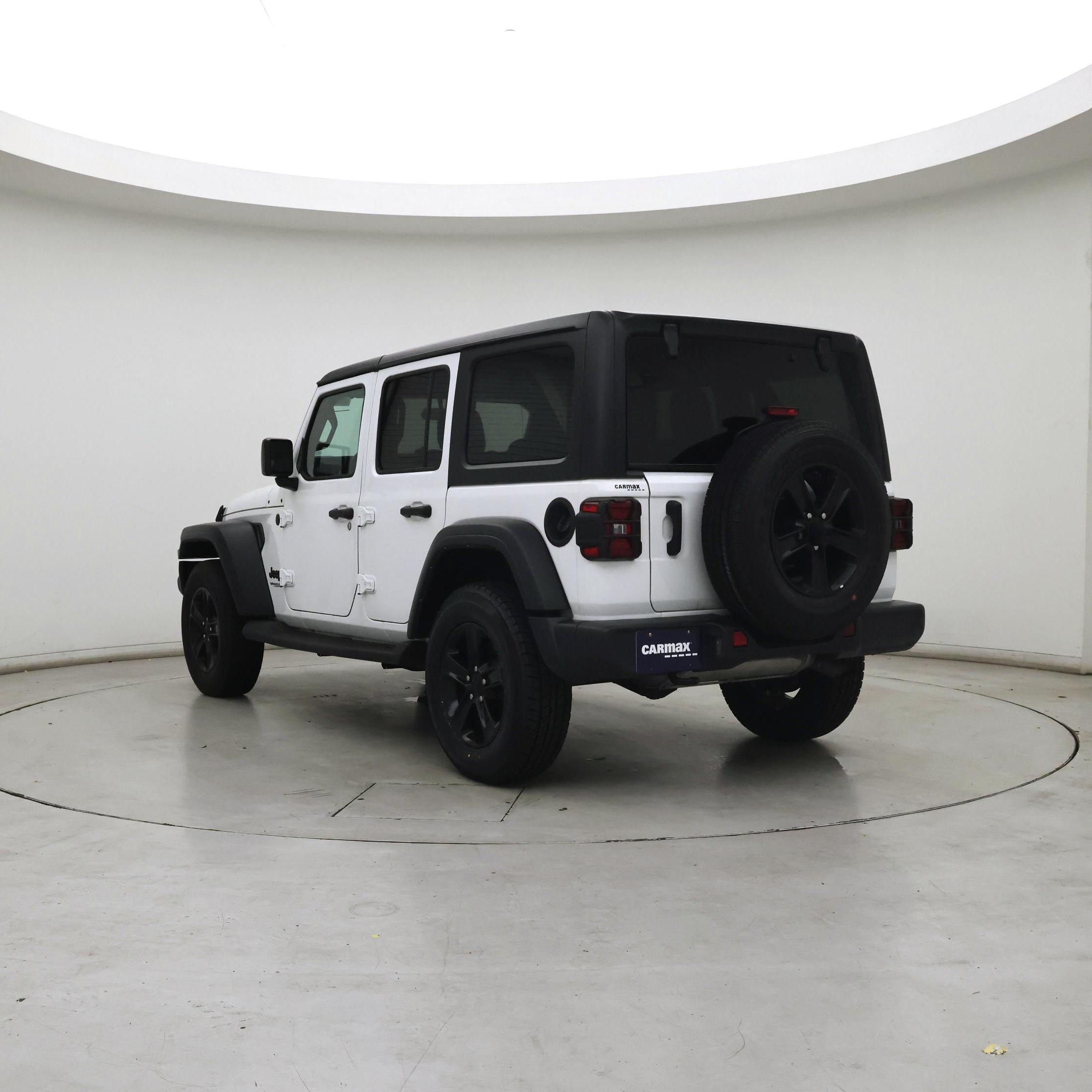Thumbnail: 2022 Jeep Wrangler - 2