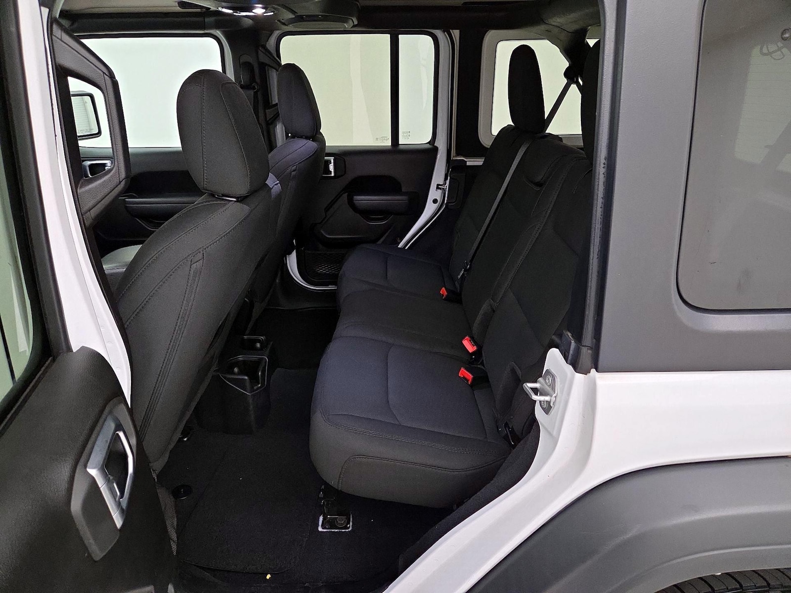 2022 Jeep Wrangler Unlimited Altitude - Photo 20