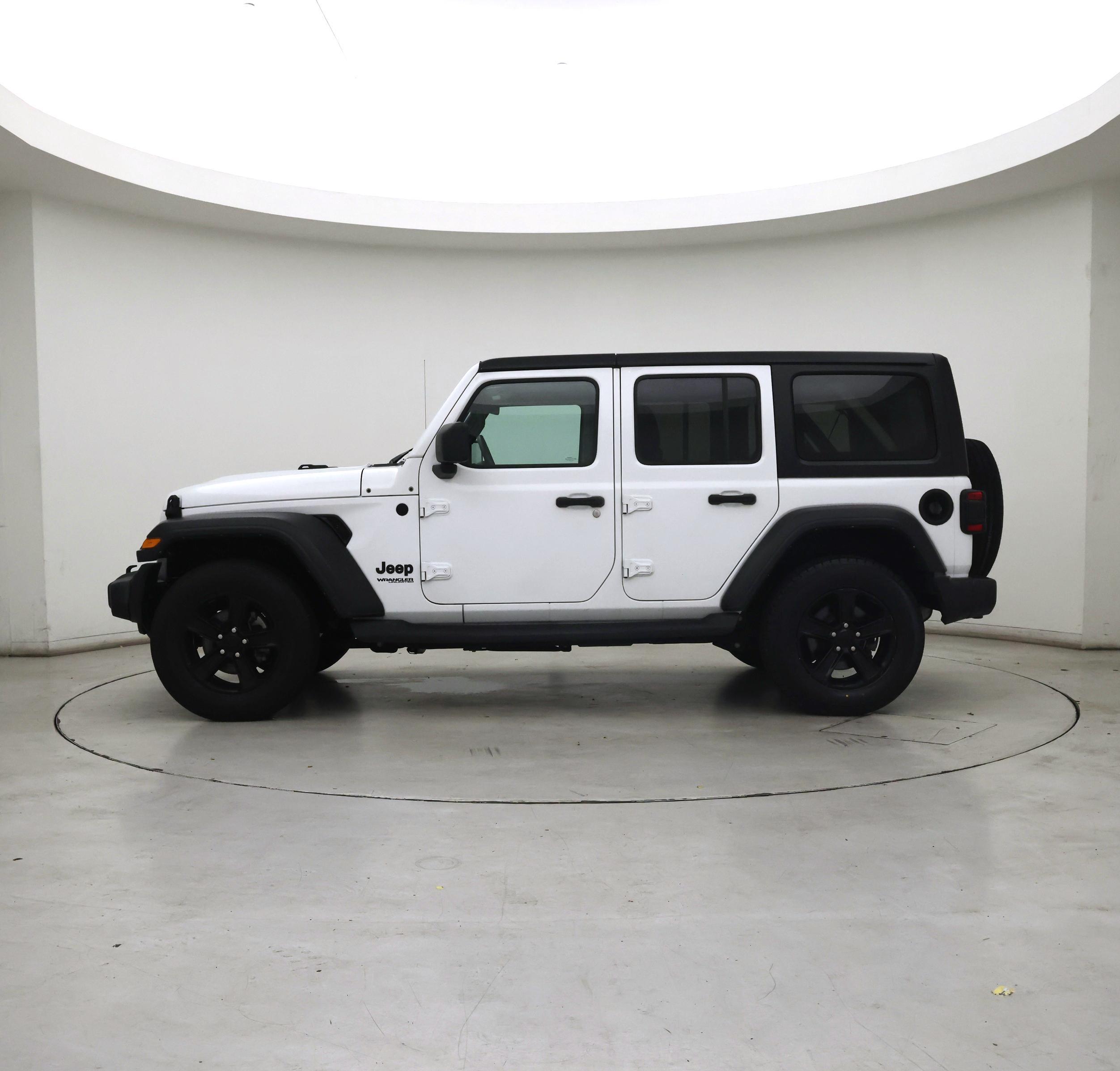 Thumbnail: 2022 Jeep Wrangler - 3