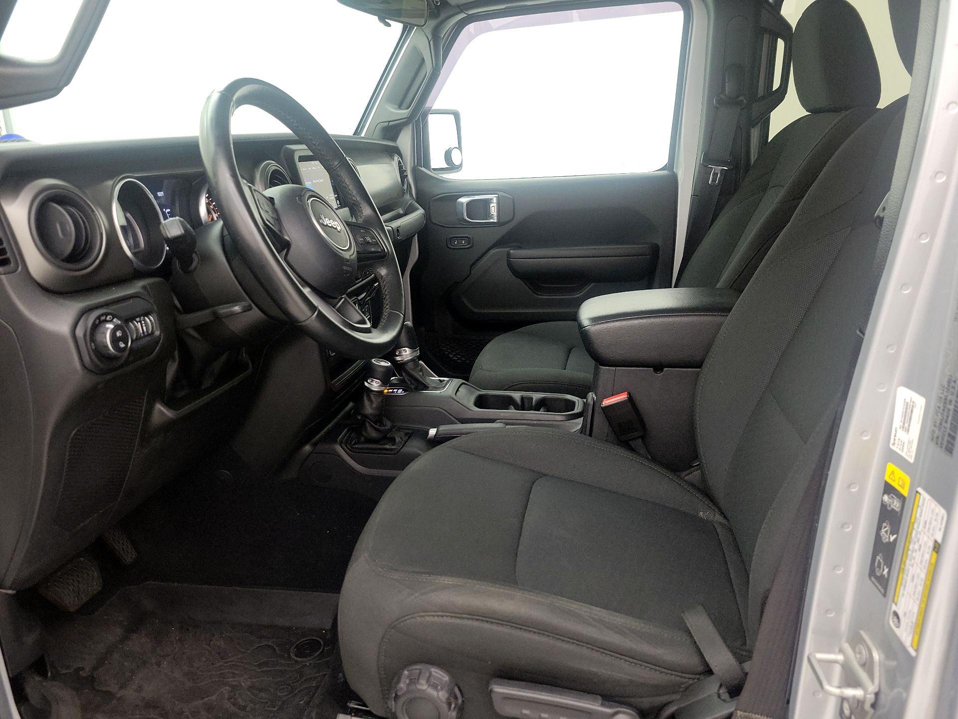 Thumbnail: 2022 Jeep Gladiator - 11