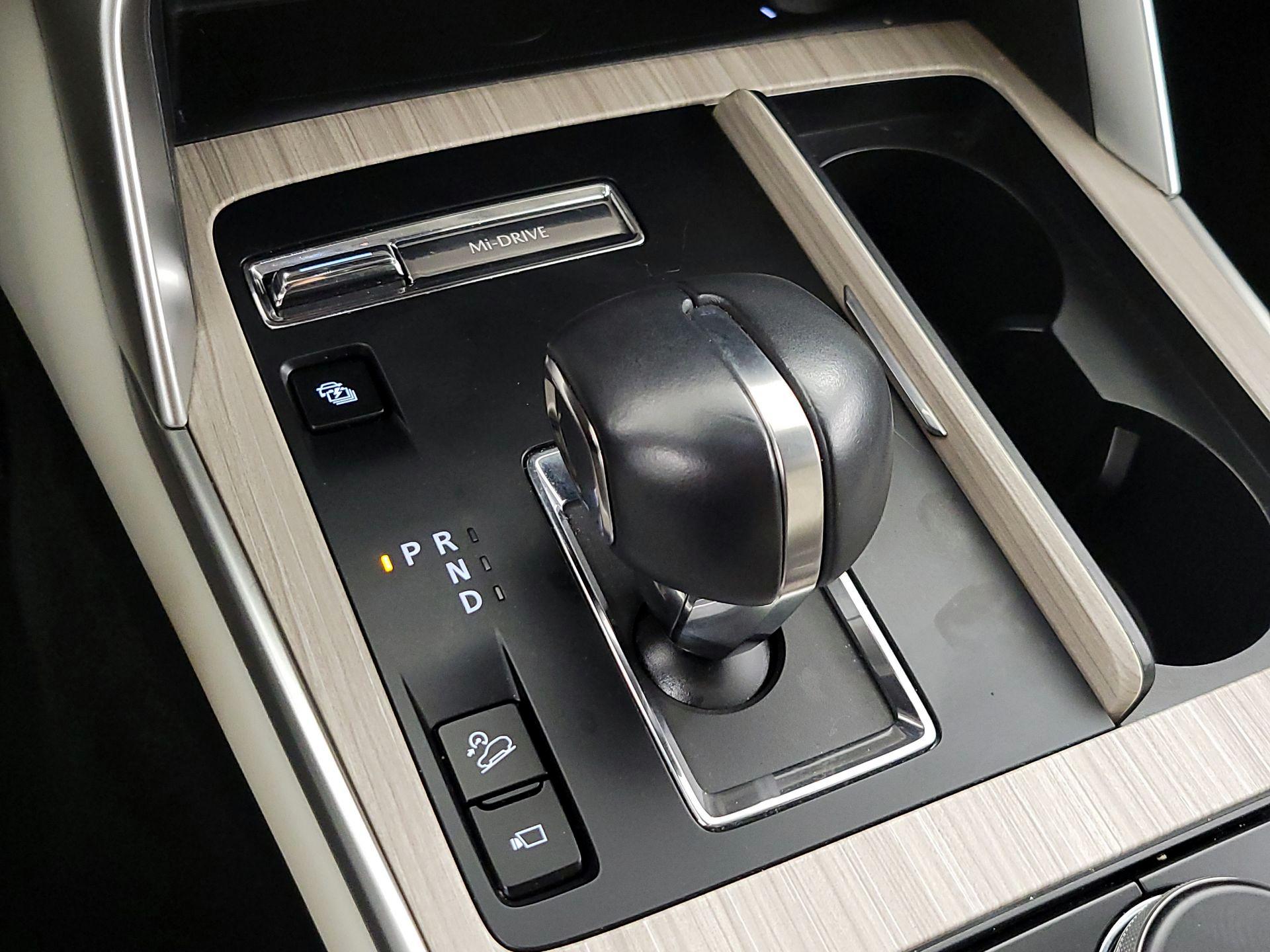 Thumbnail: 2024 Mazda CX-90 - 18