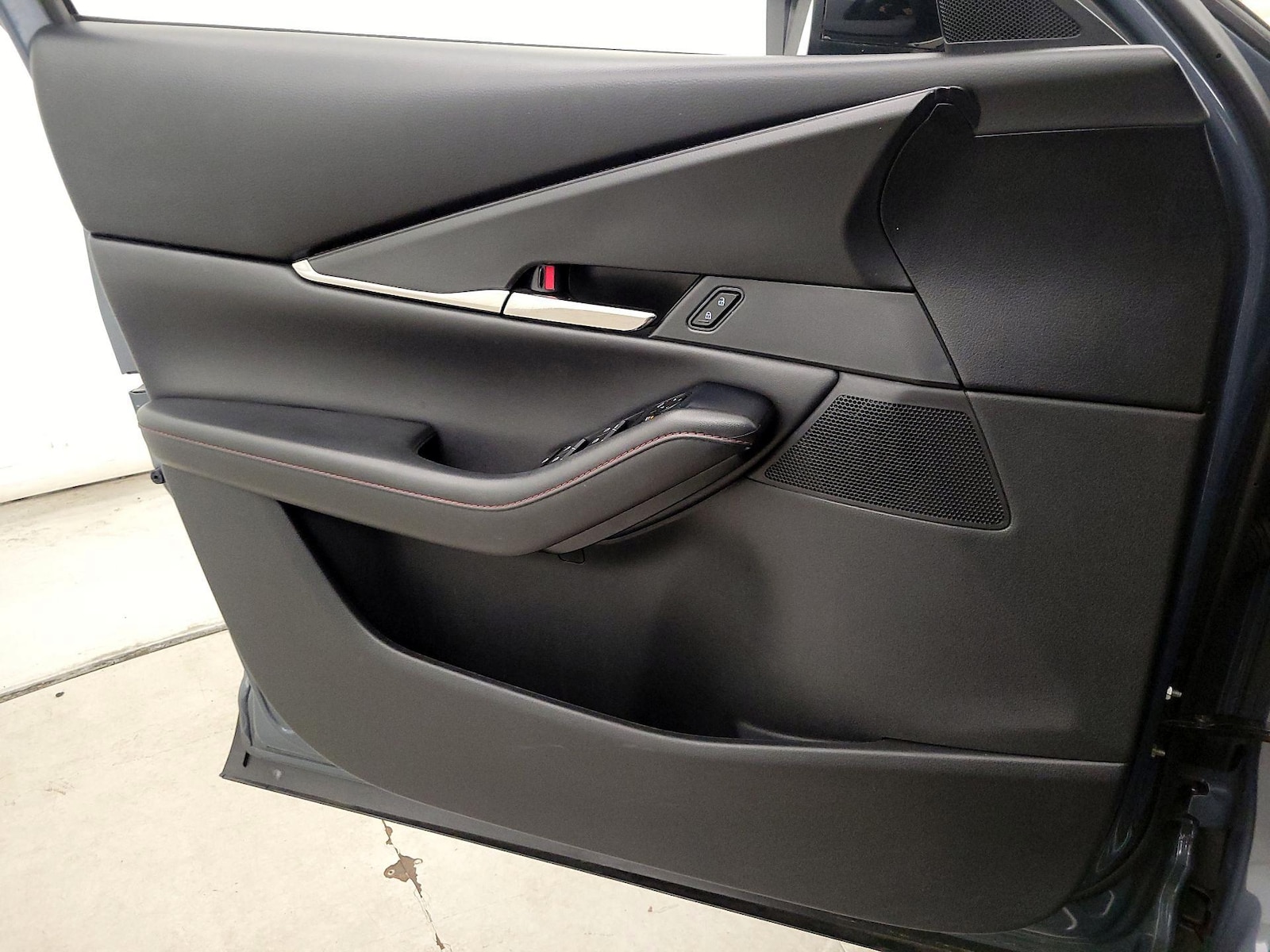 2023 Mazda CX-30 Carbon Edition - Photo 13