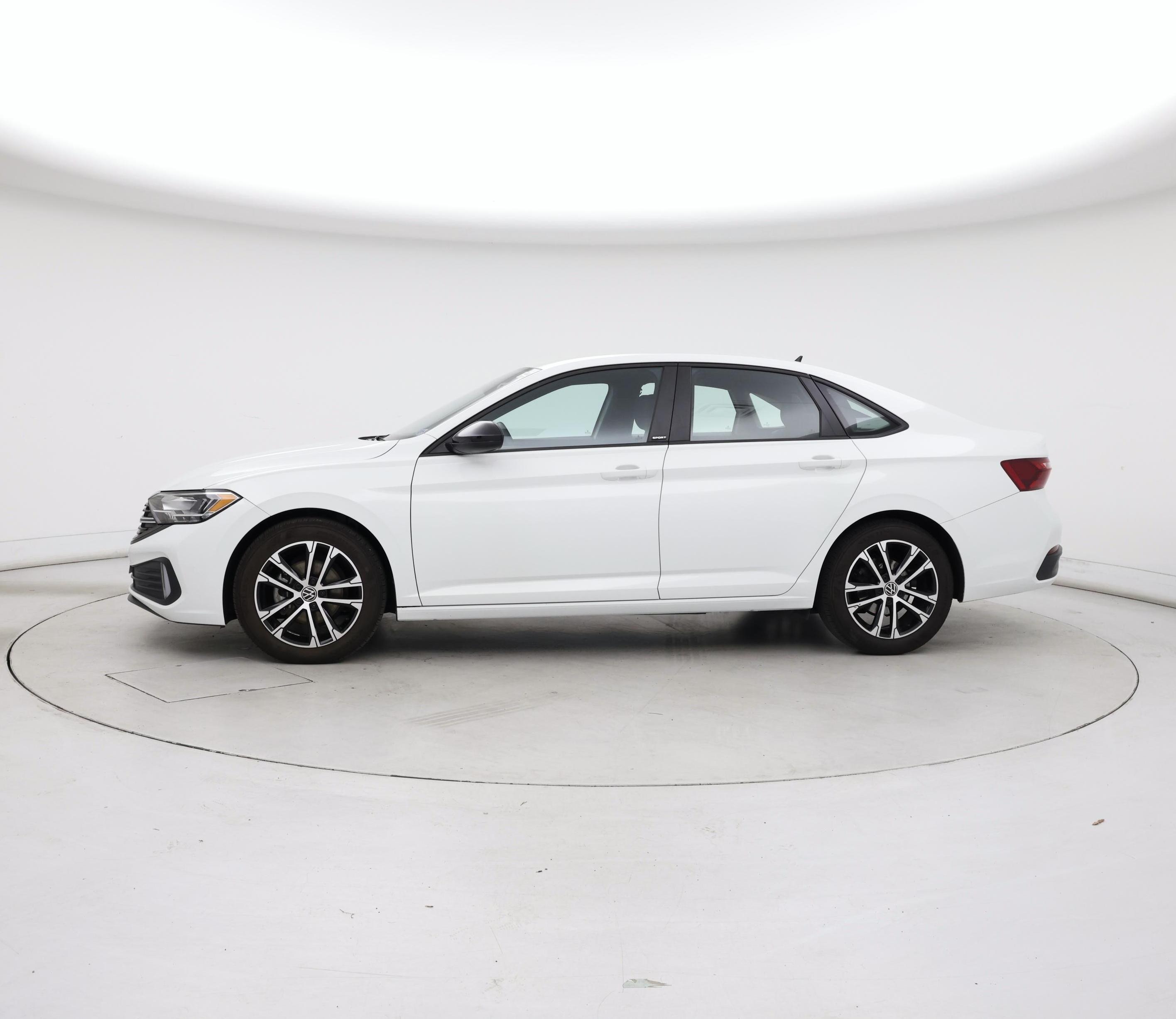 Thumbnail: 2024 Volkswagen Jetta - 3
