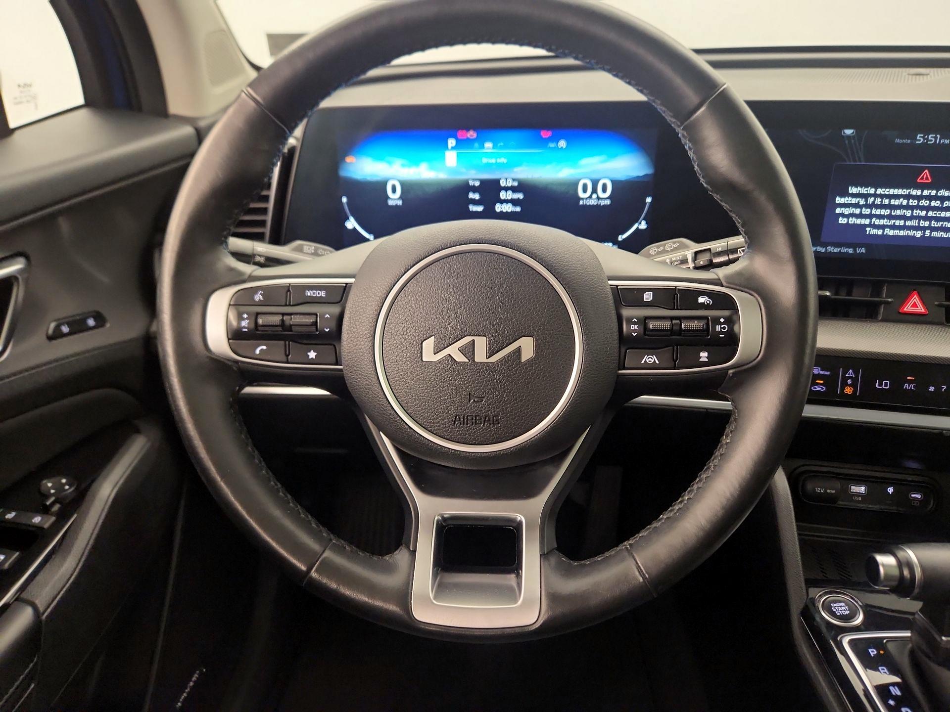 Thumbnail: 2023 Kia Sportage - 10