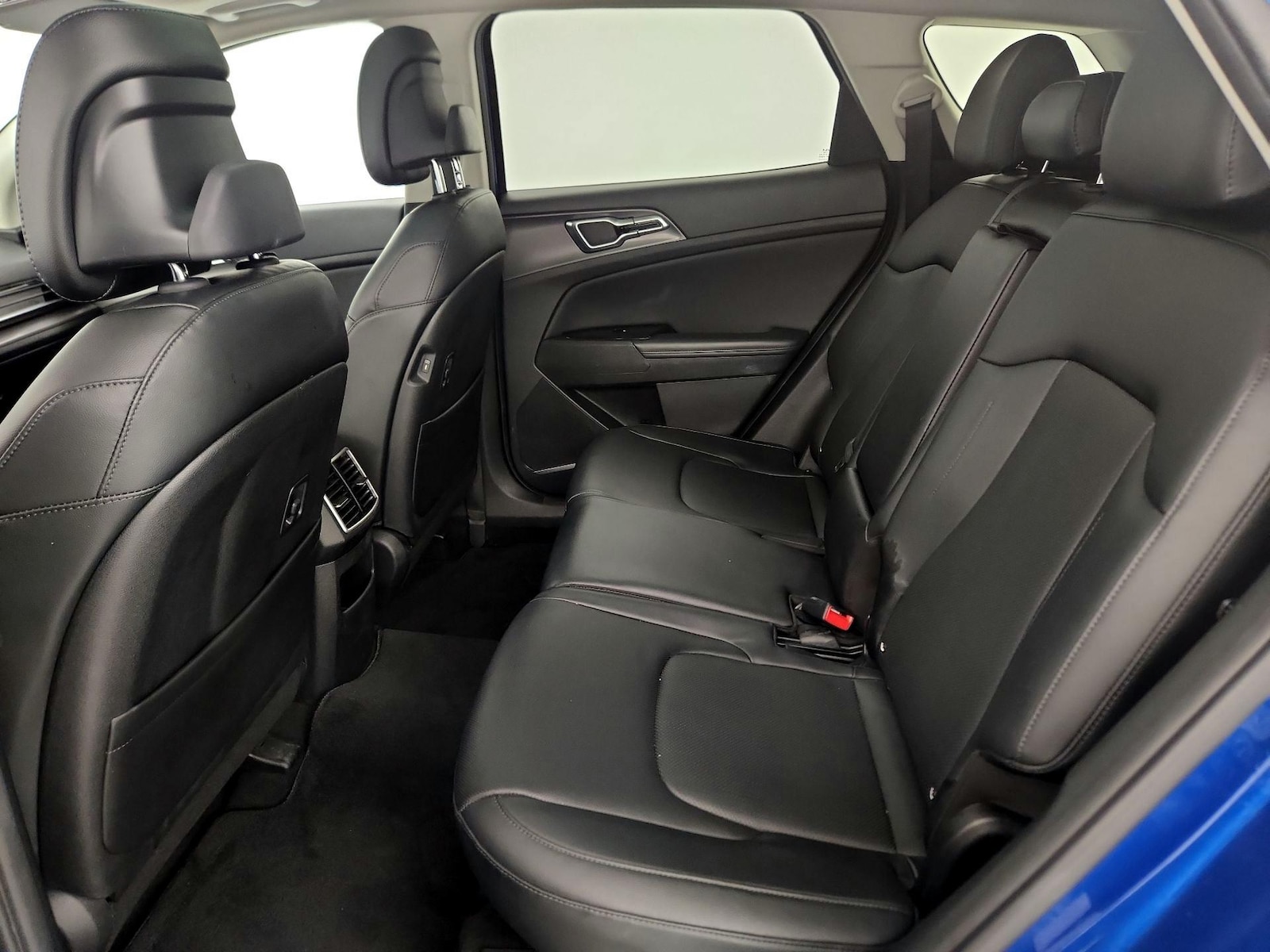 2023 Kia Sportage SX - Photo 22