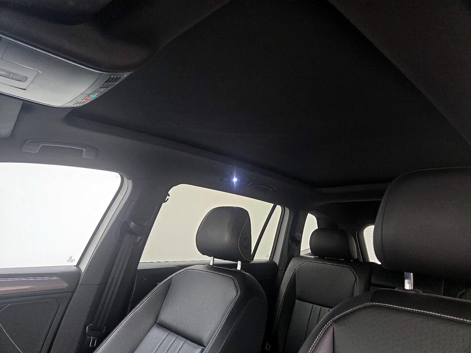 2022 Volkswagen Tiguan SE R-LINE BLACK - Photo 20