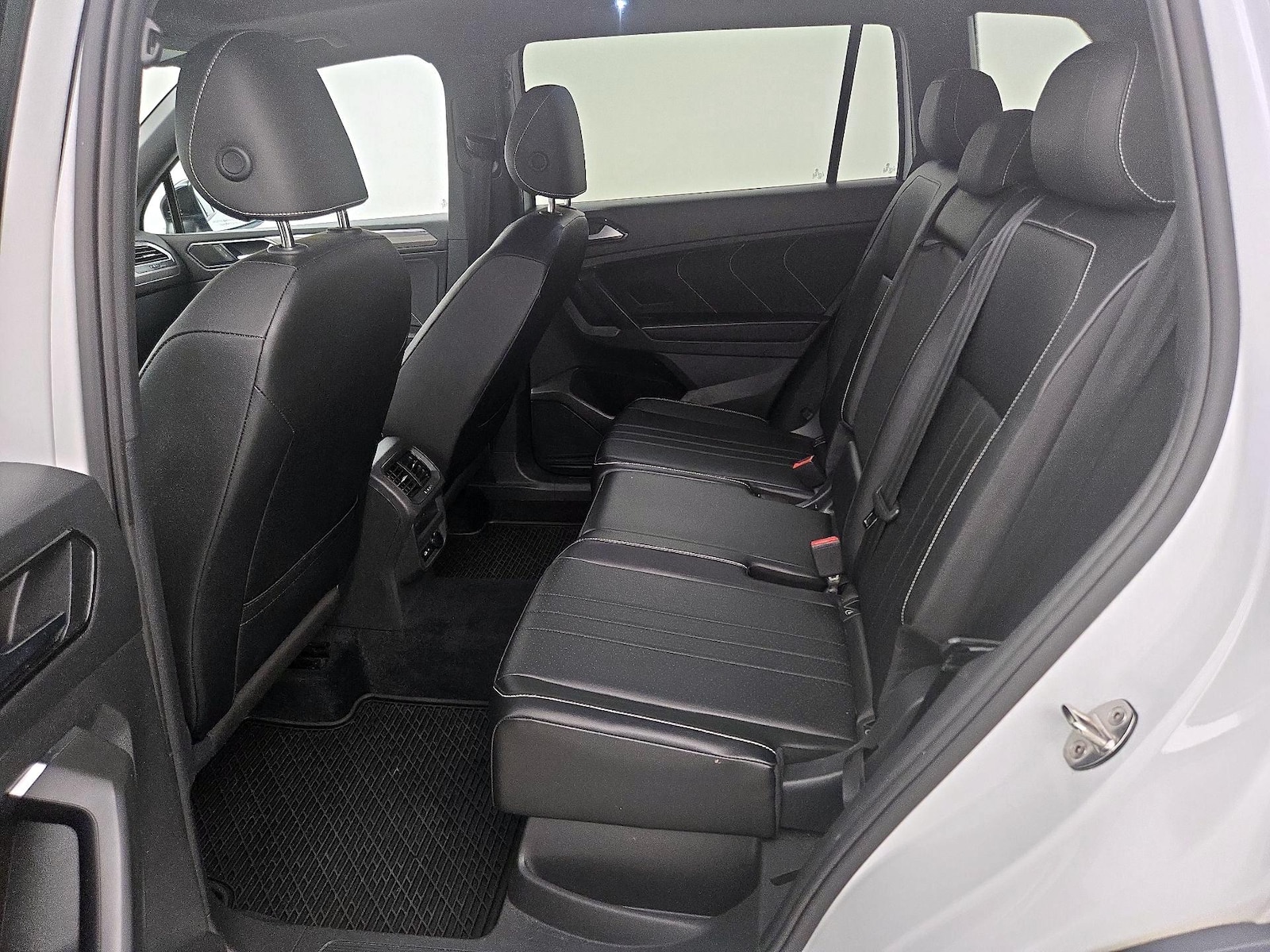 2022 Volkswagen Tiguan SE R-LINE BLACK - Photo 21