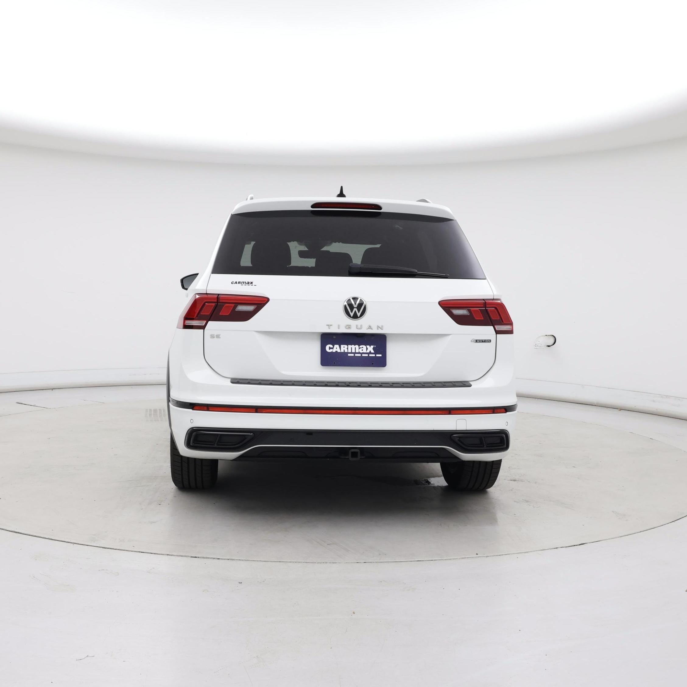 Thumbnail: 2022 Volkswagen Tiguan - 6