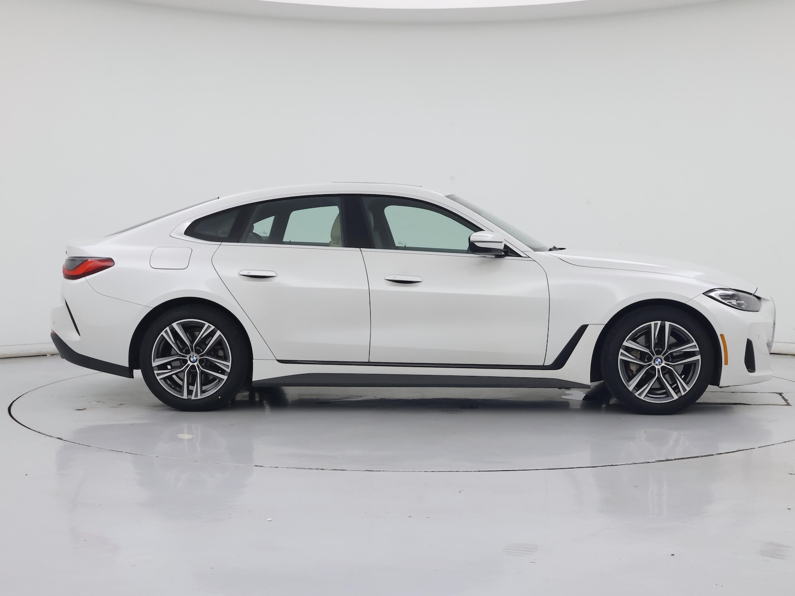 2022 BMW 4 Series 430i - Photo 8
