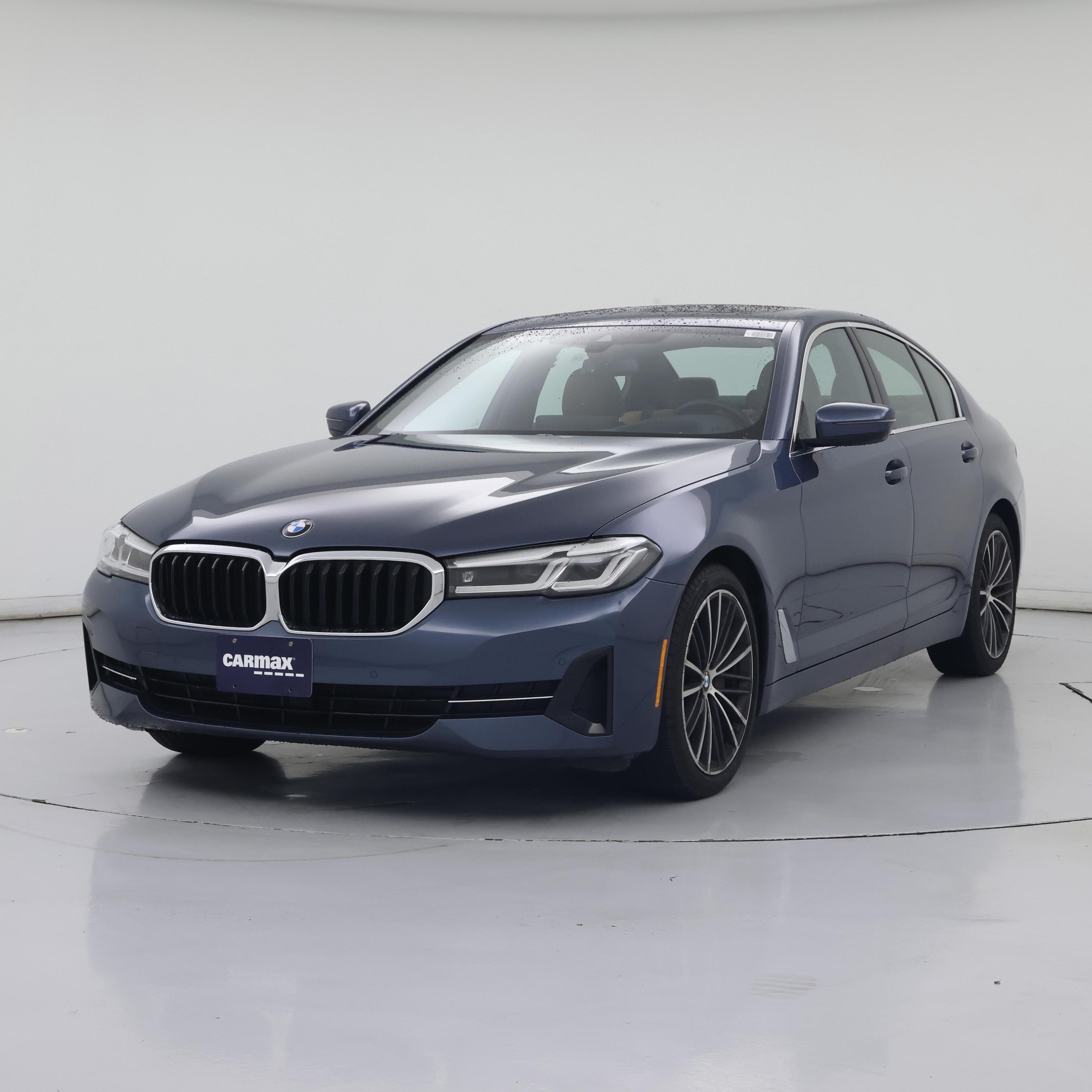 Thumbnail: 2023 BMW 5 Series - 4