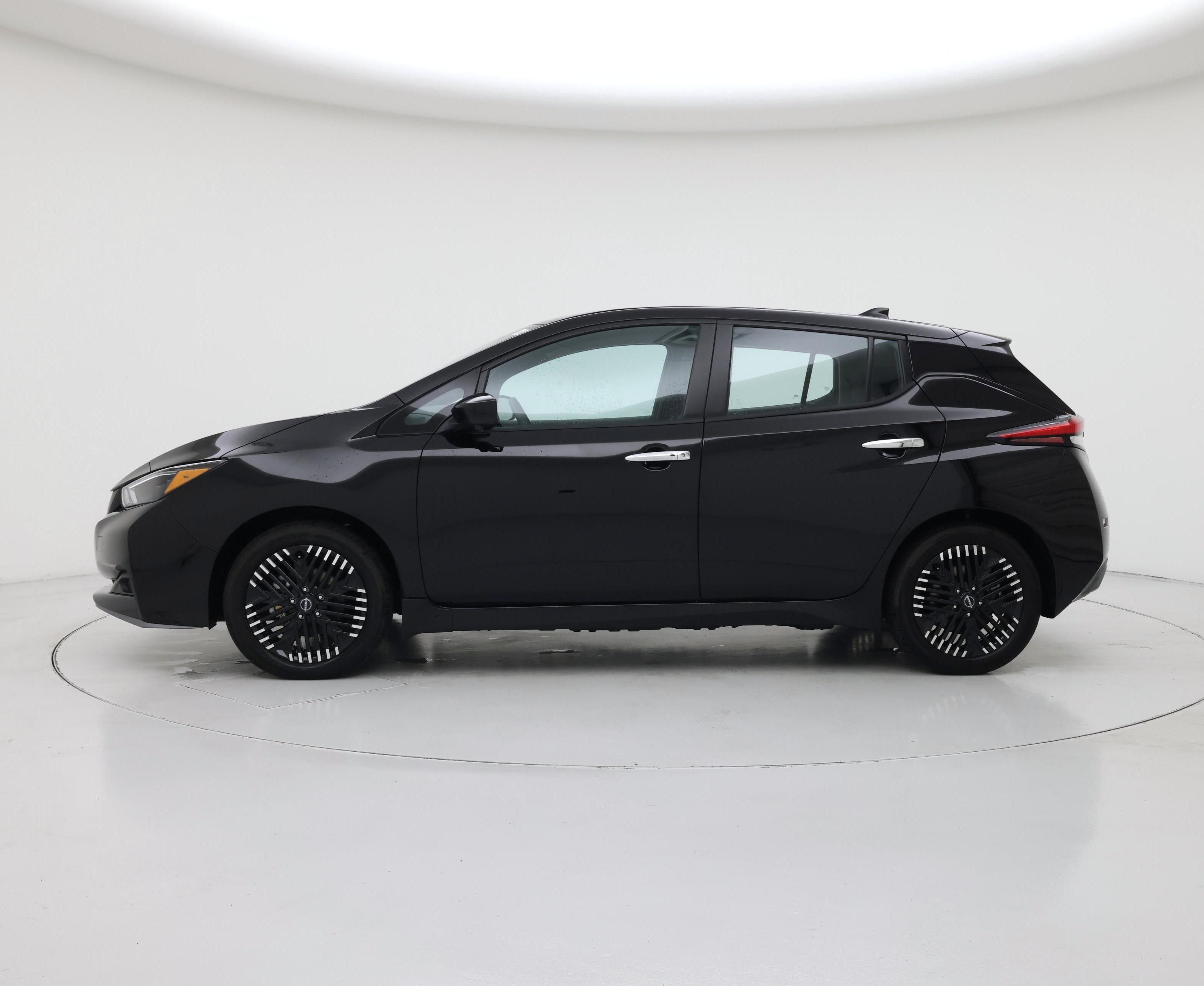 Thumbnail: 2024 Nissan Leaf - 3