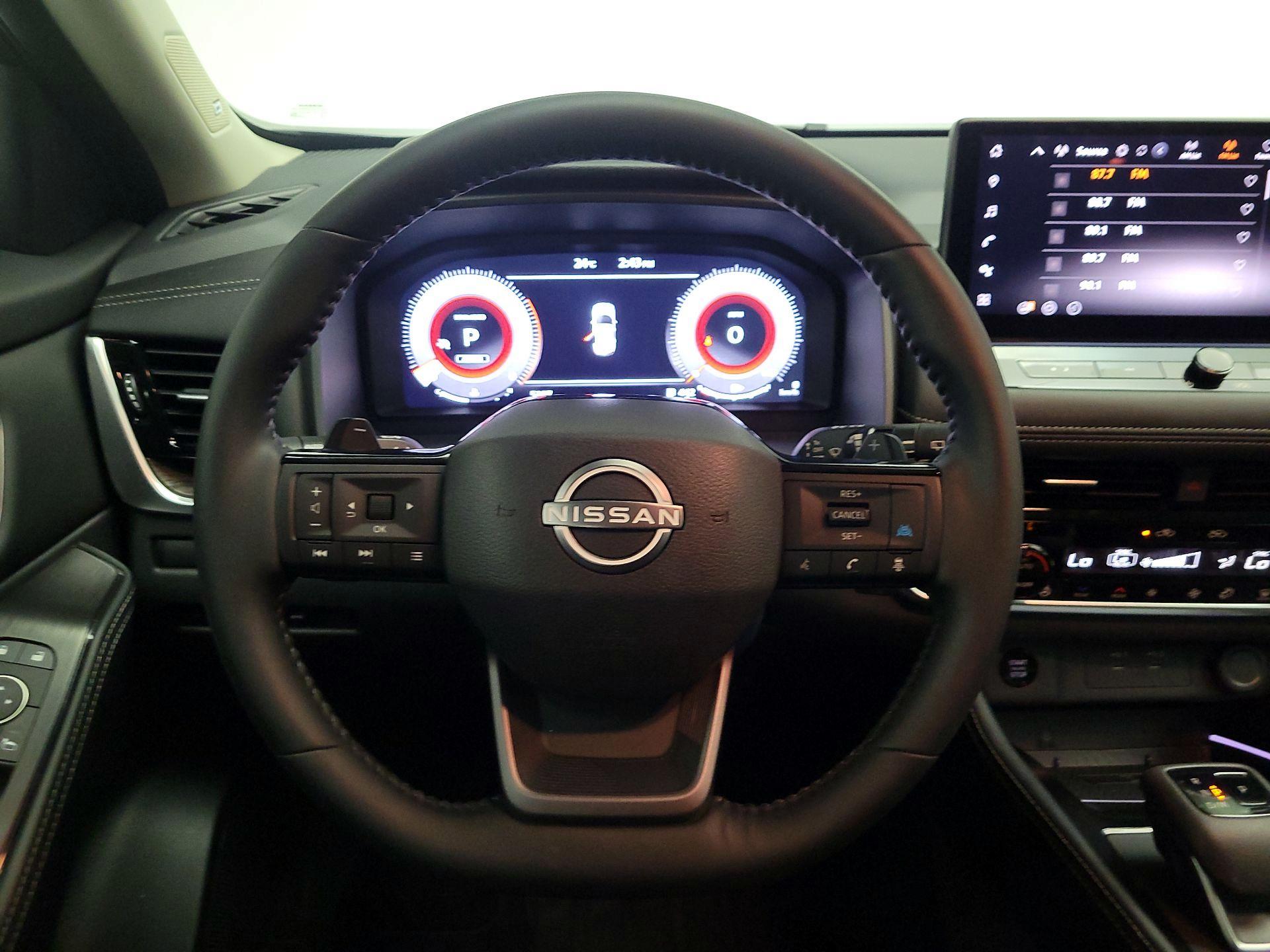 Thumbnail: 2025 Nissan Rogue - 10