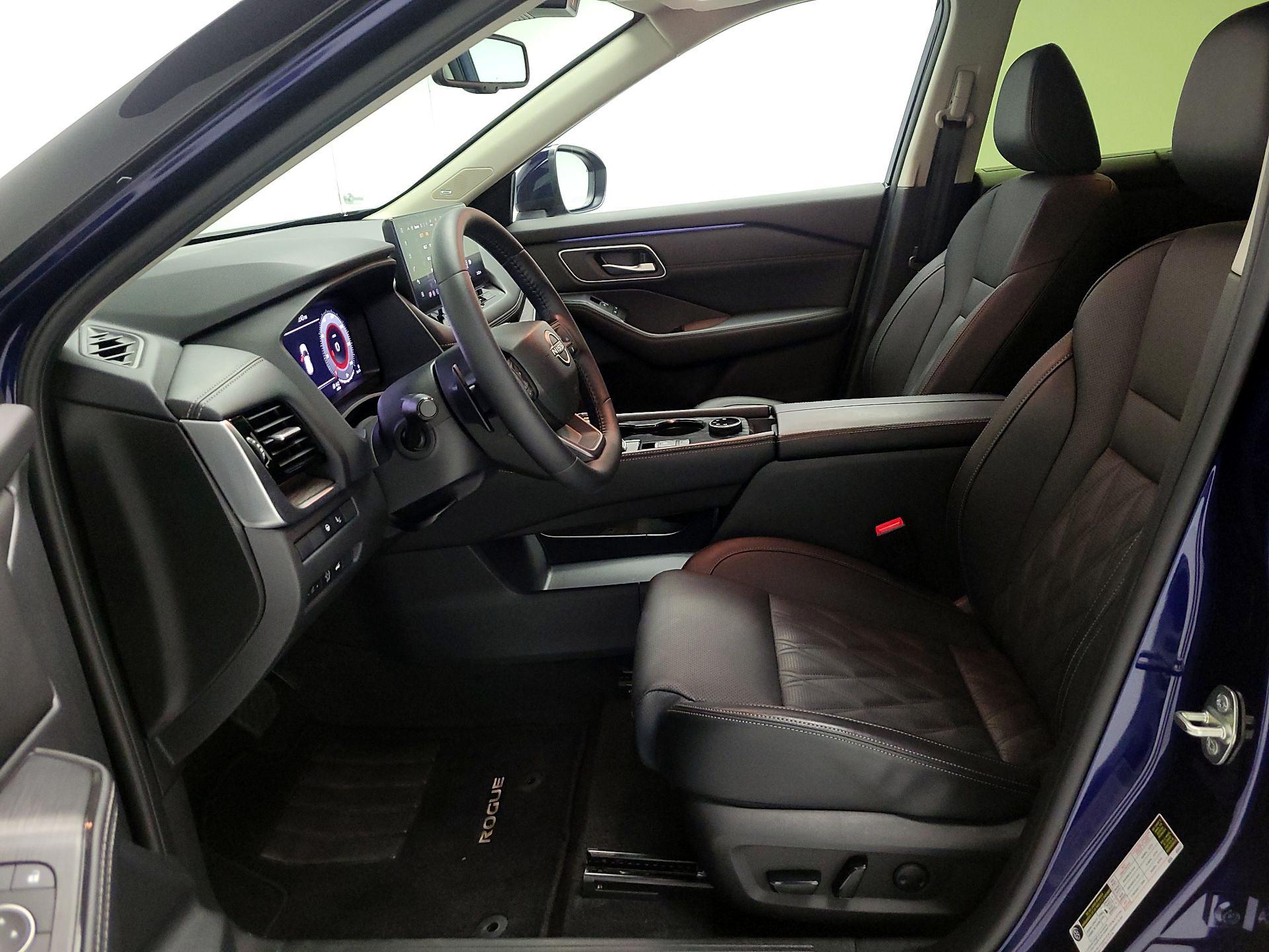 Thumbnail: 2025 Nissan Rogue - 11