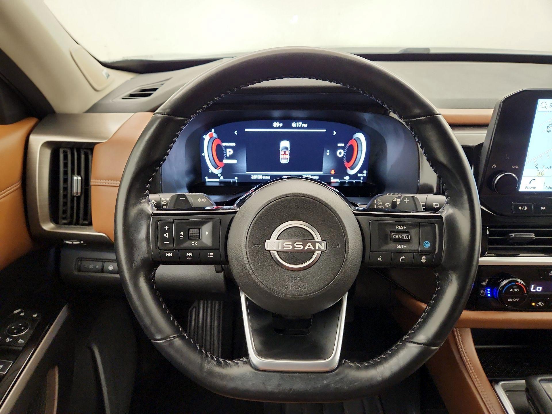 Thumbnail: 2023 Nissan Pathfinder - 10