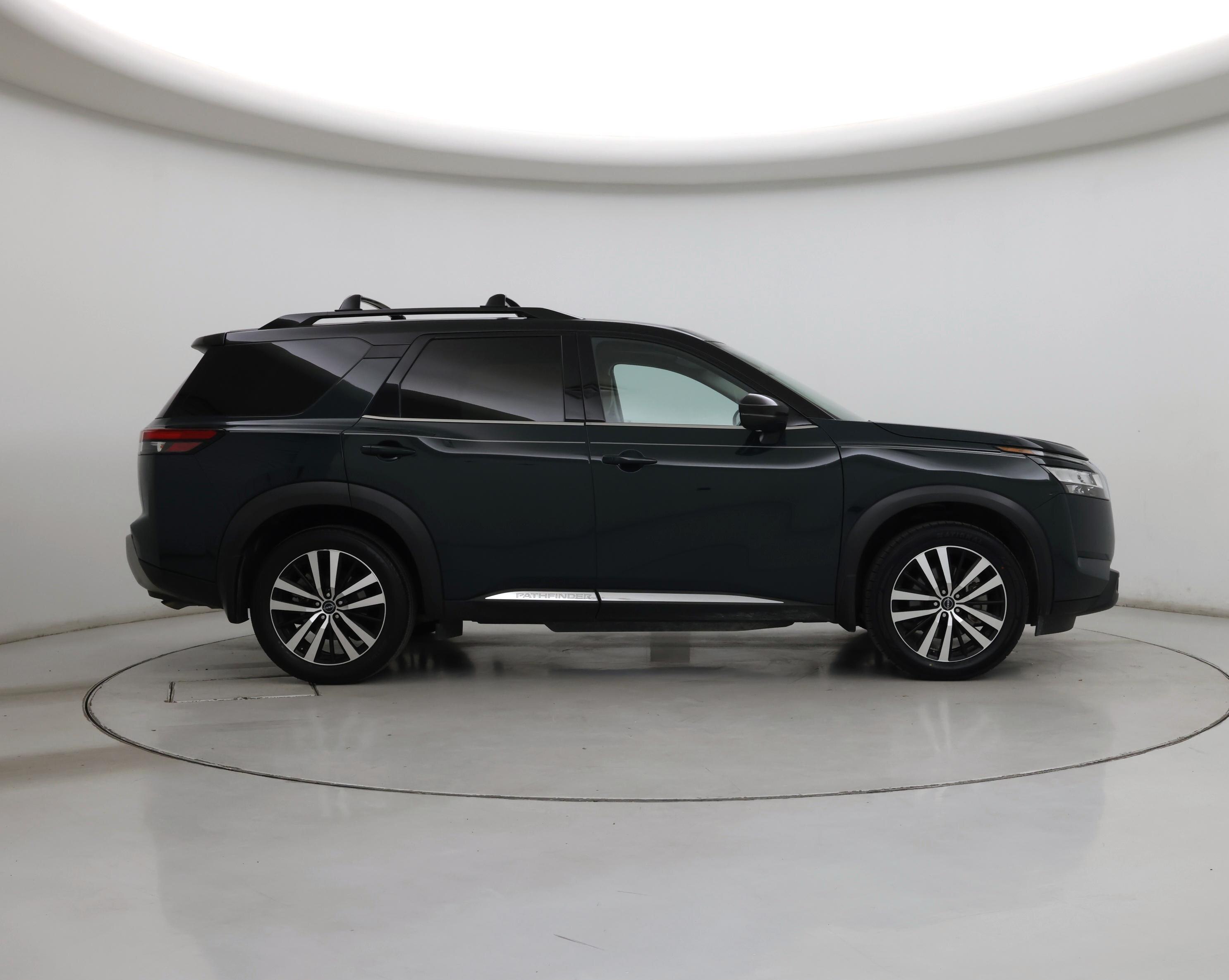 Thumbnail: 2023 Nissan Pathfinder - 7