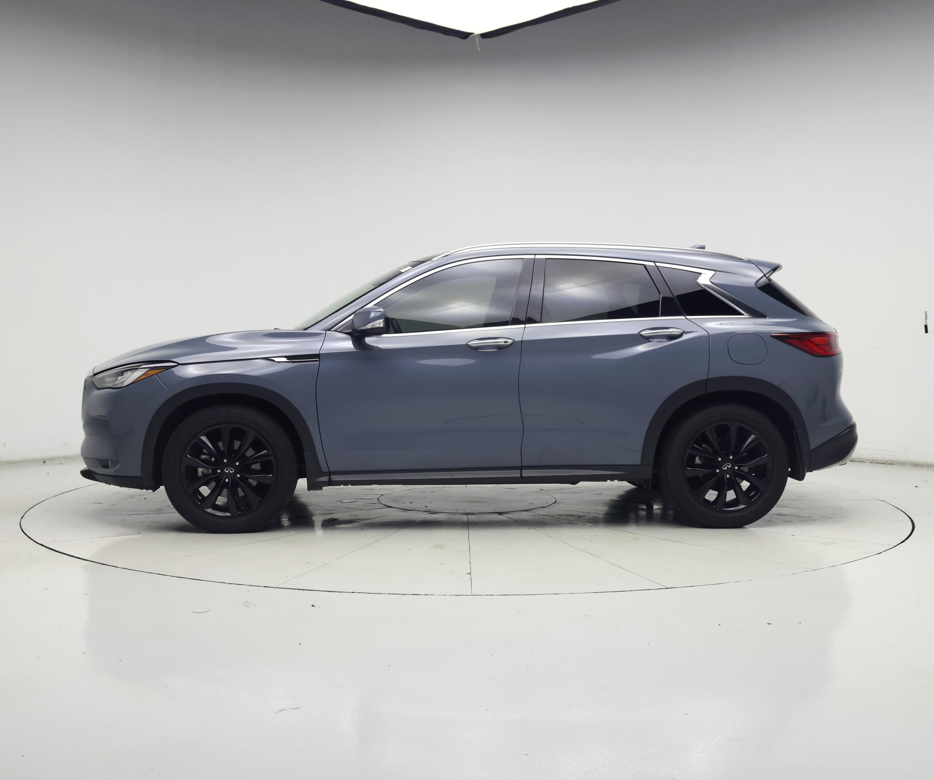 Thumbnail: 2022 INFINITI QX50 - 3