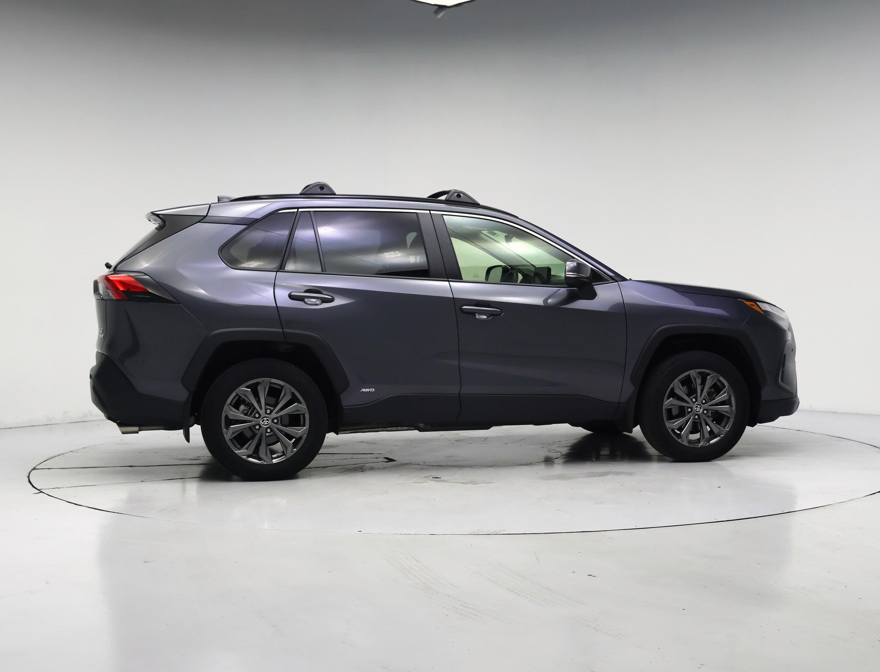Thumbnail: 2023 Toyota RAV4 - 7