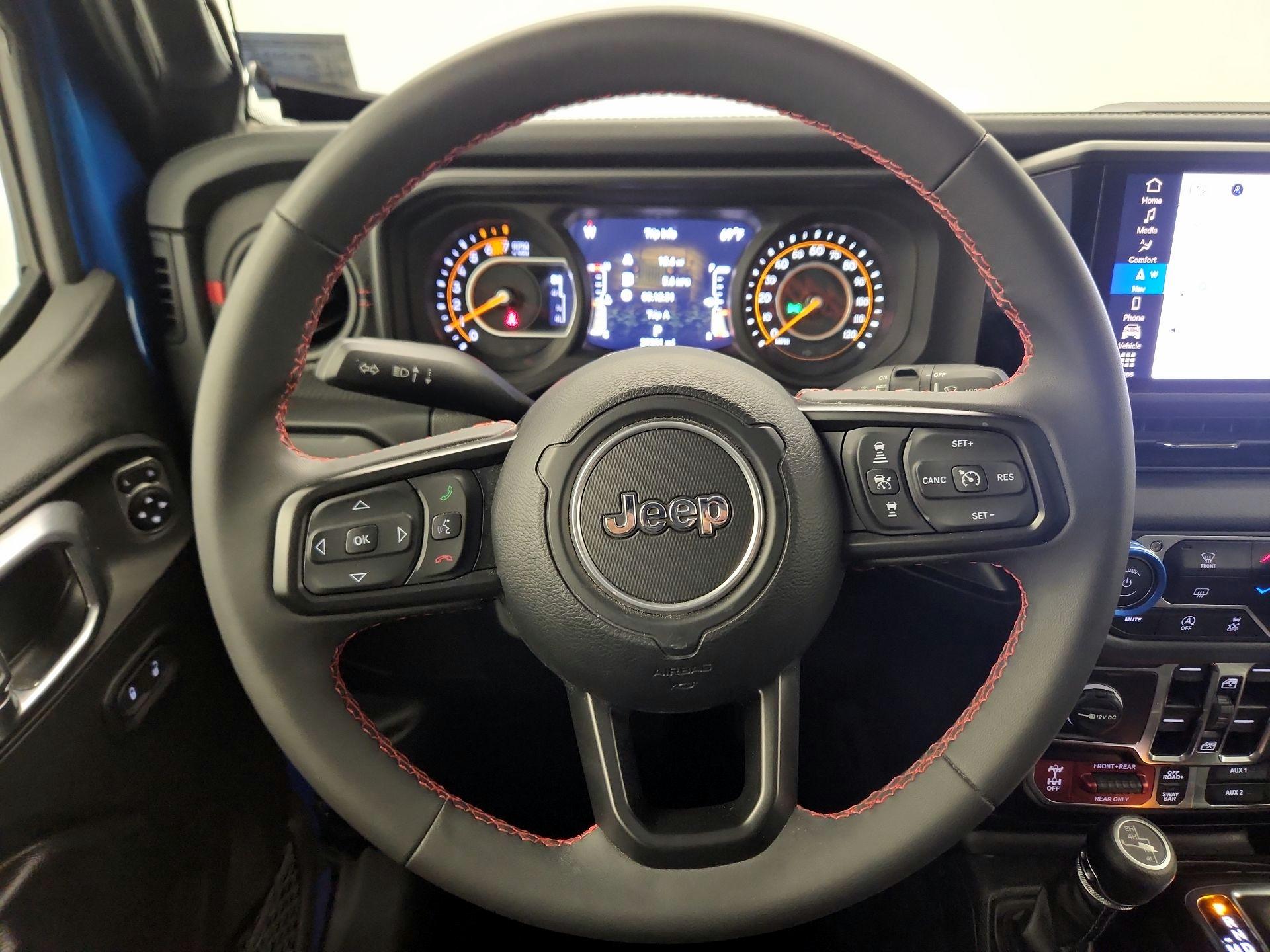 Thumbnail: 2024 Jeep Wrangler - 10