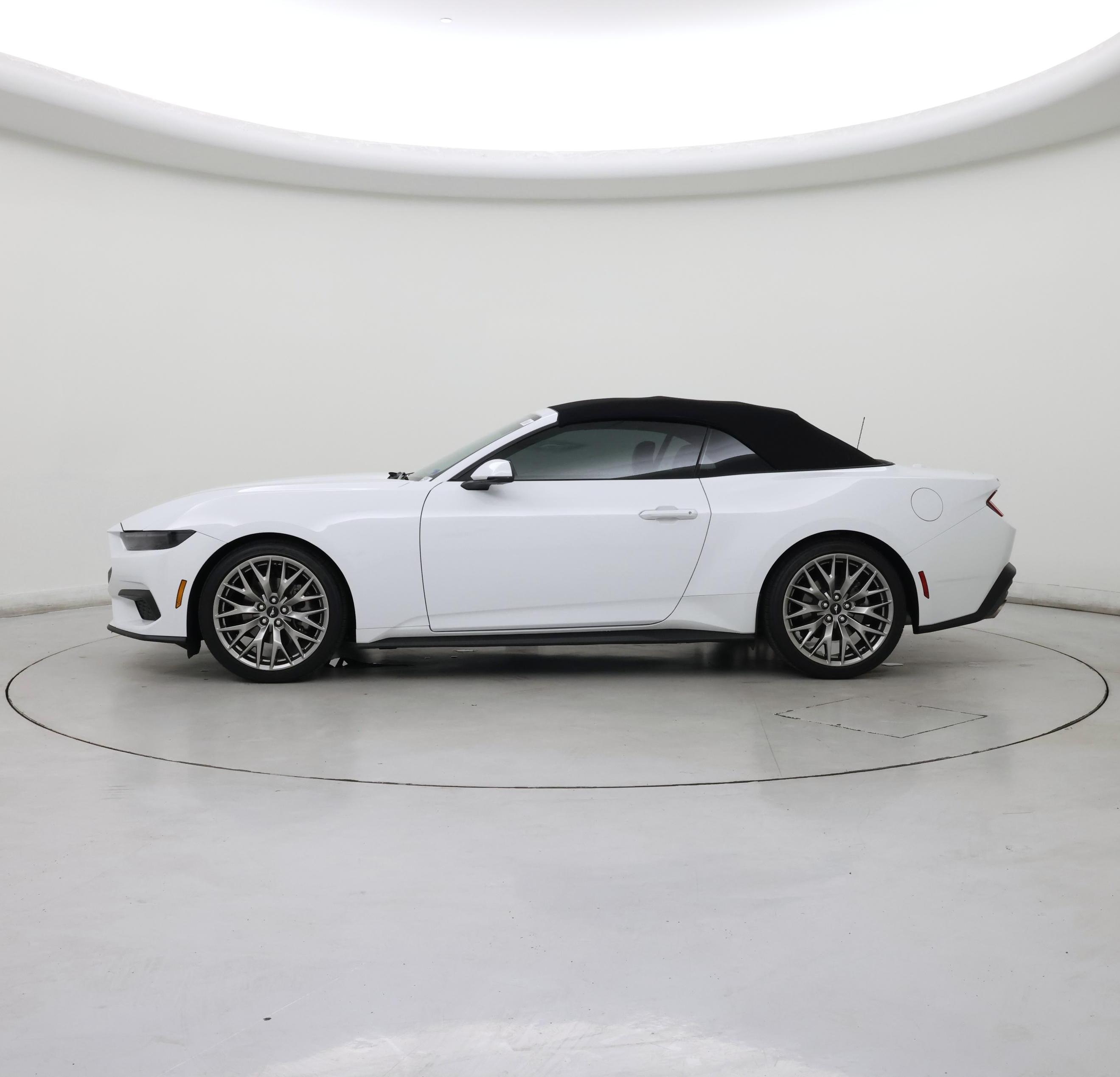 Thumbnail: 2026 Ford Mustang - 3