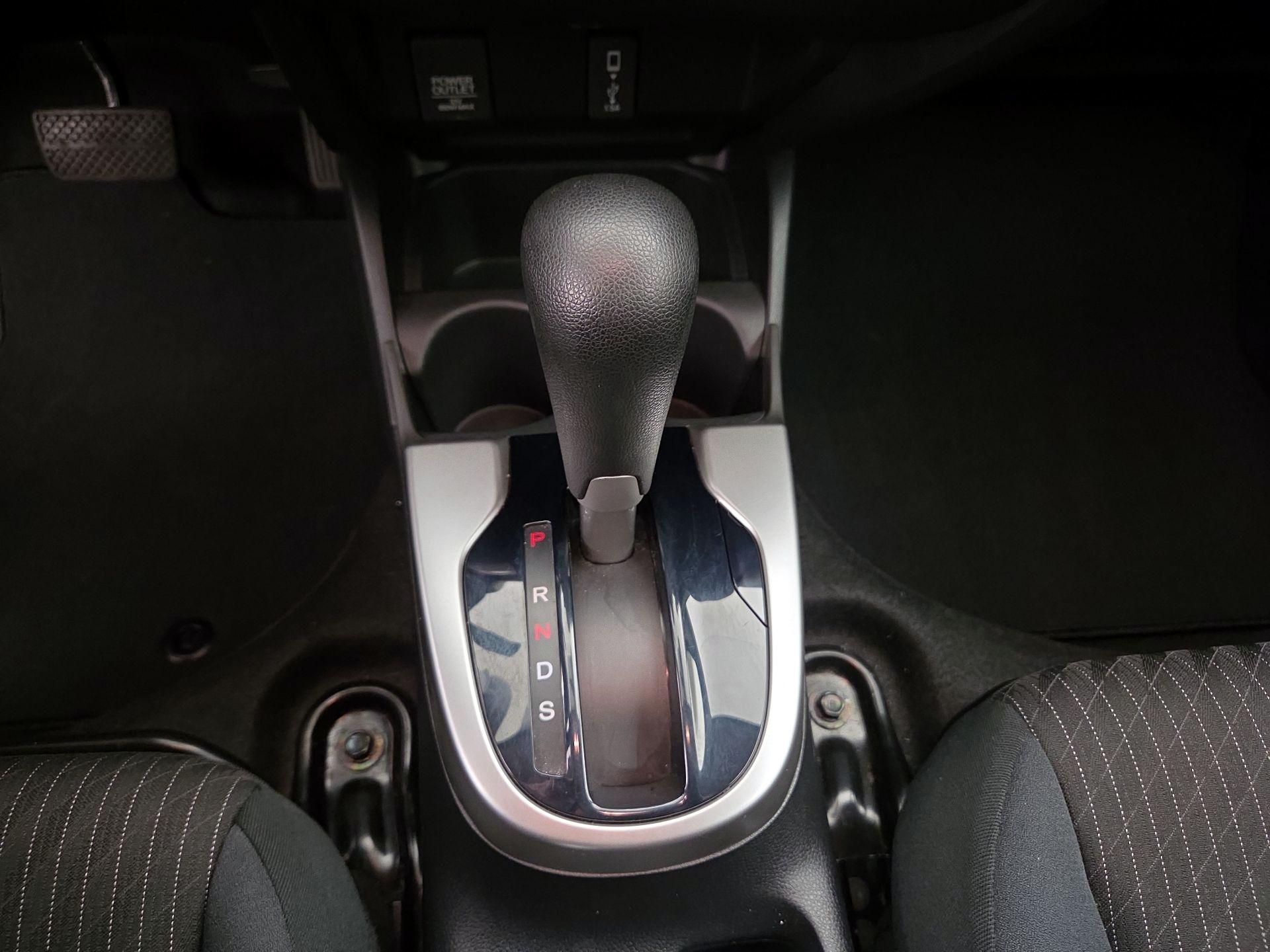 Thumbnail: 2020 Honda Fit - 17