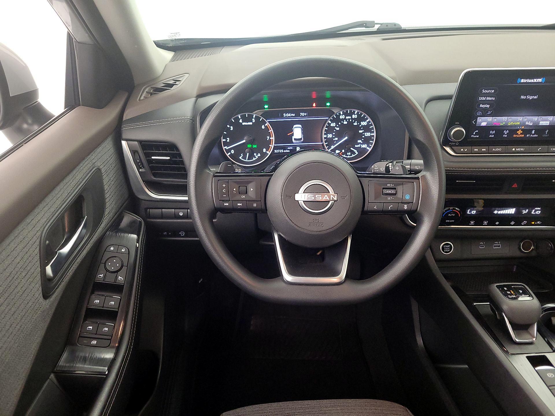 Thumbnail: 2023 Nissan Rogue - 10