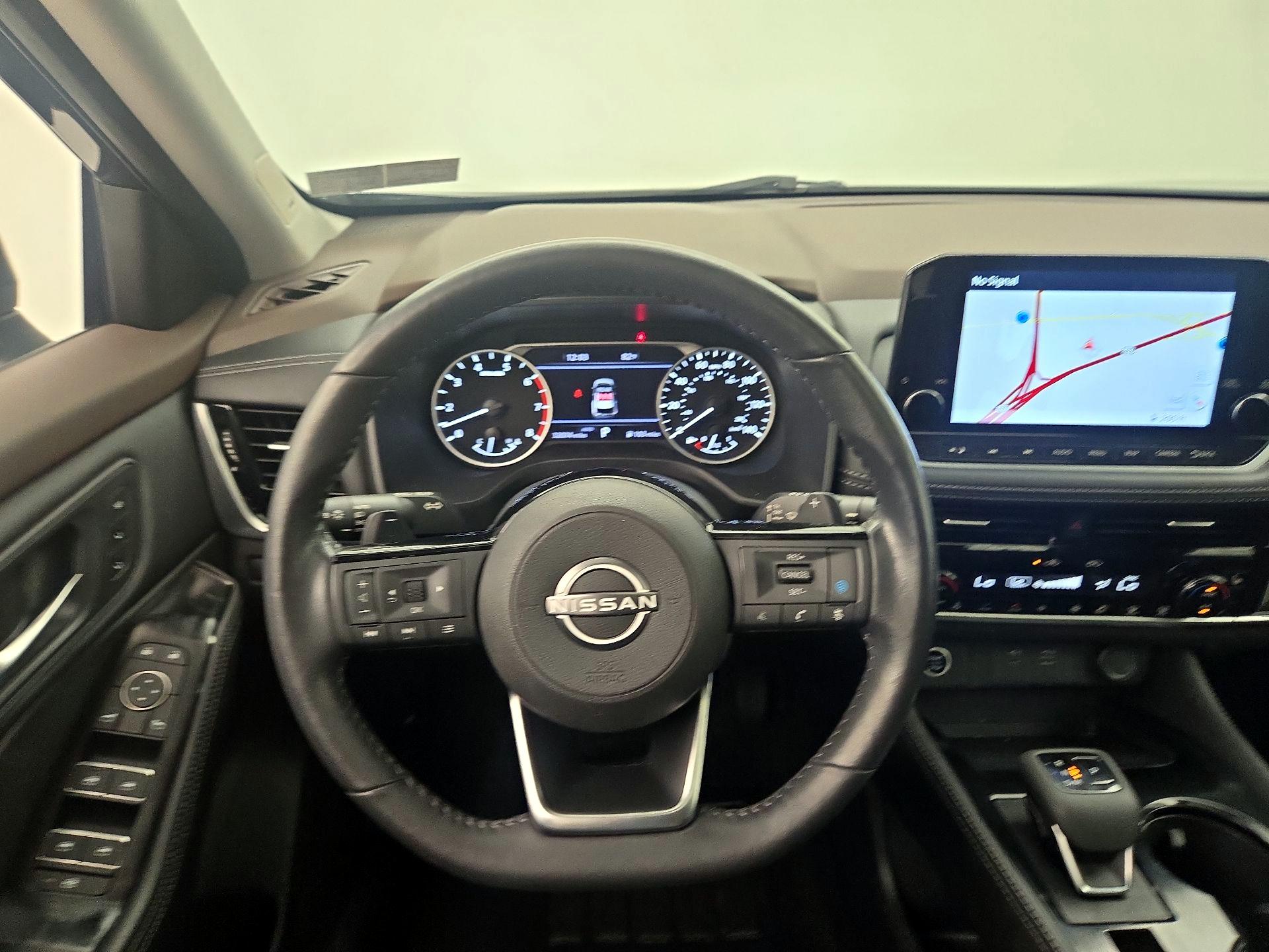 Thumbnail: 2023 Nissan Rogue - 10