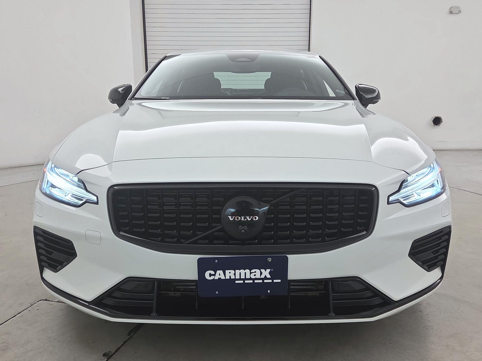 Thumbnail: 2024 Volvo S60 - 2