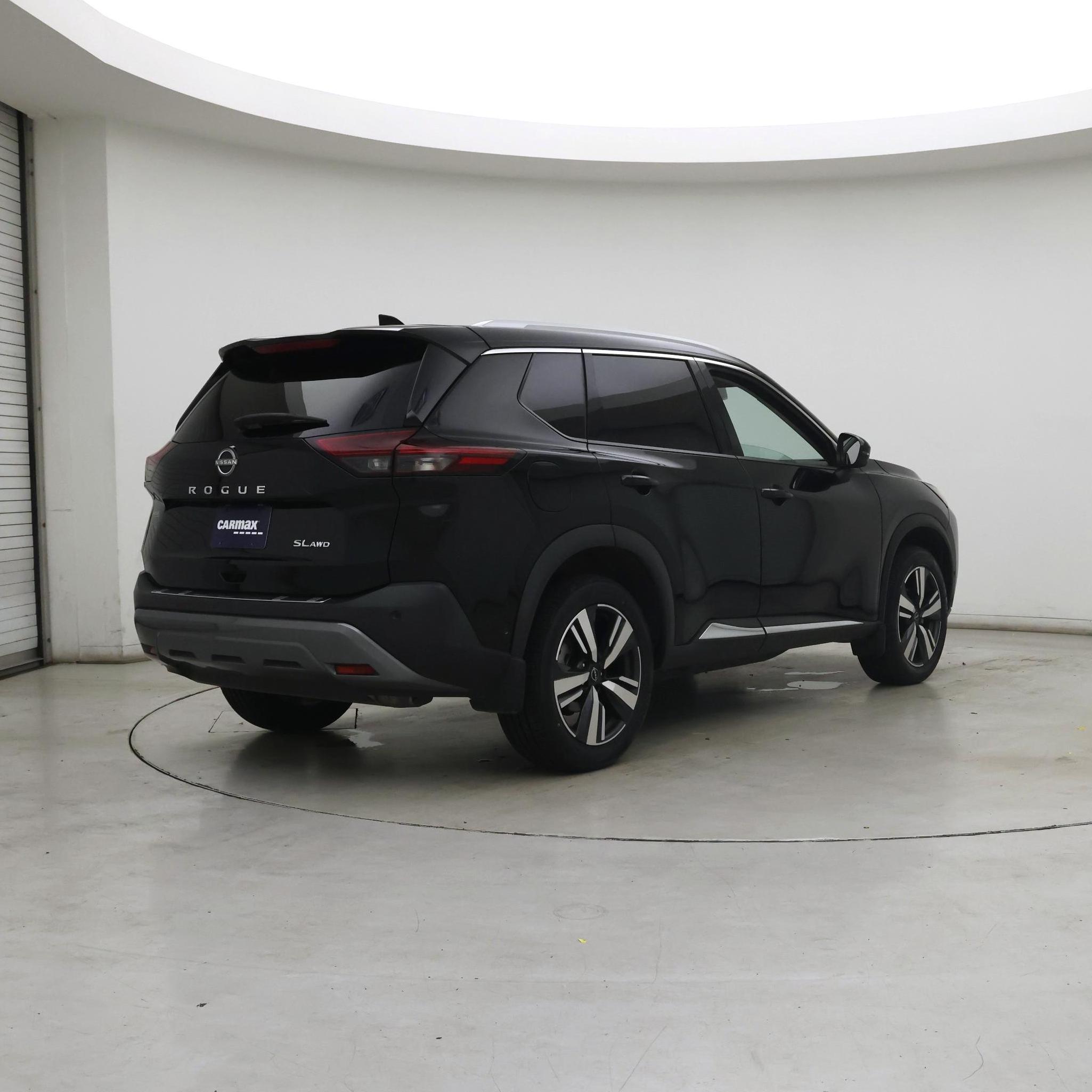 Thumbnail: 2023 Nissan Rogue - 8