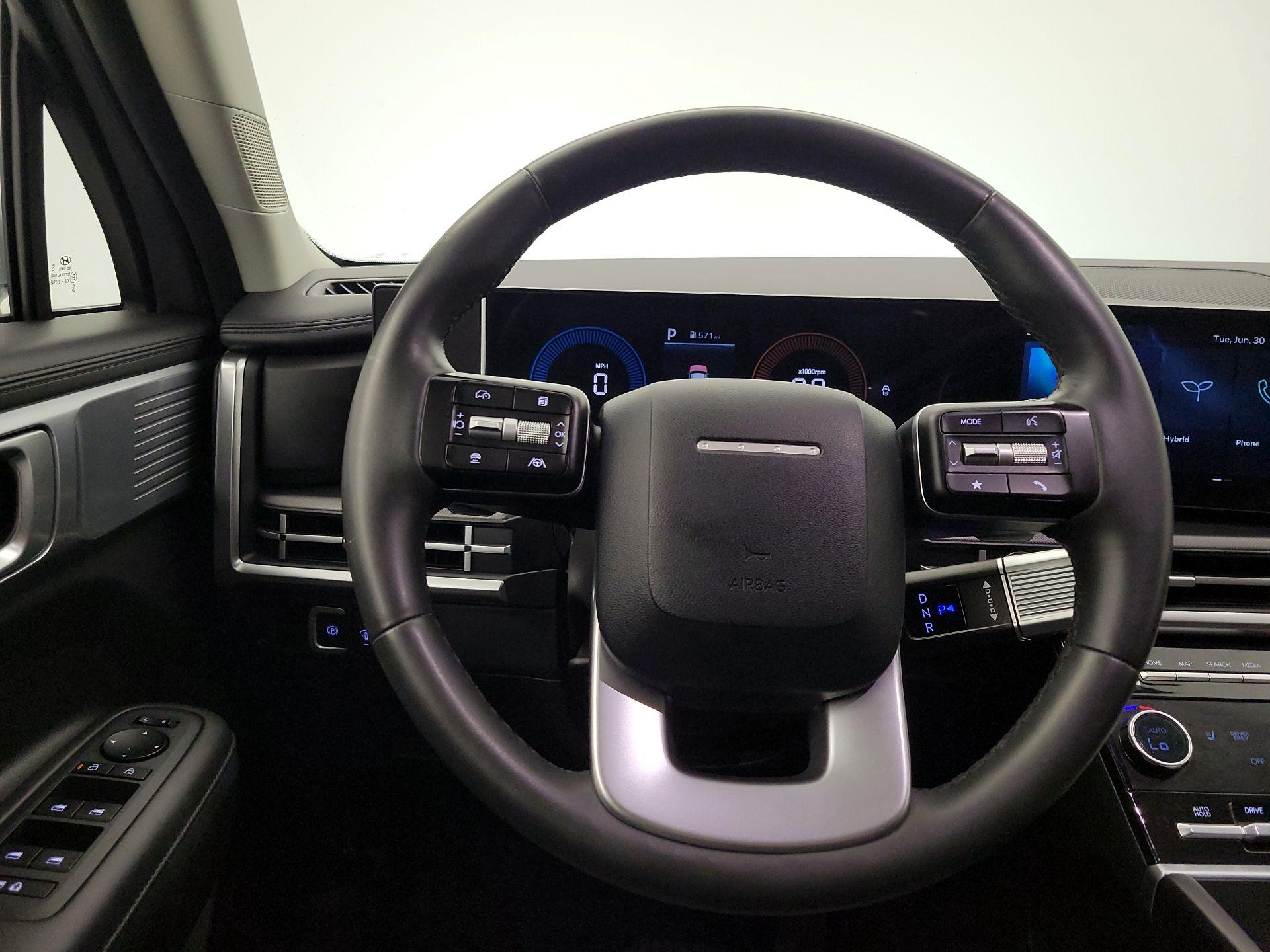 Thumbnail: 2024 Hyundai Santa Fe - 10