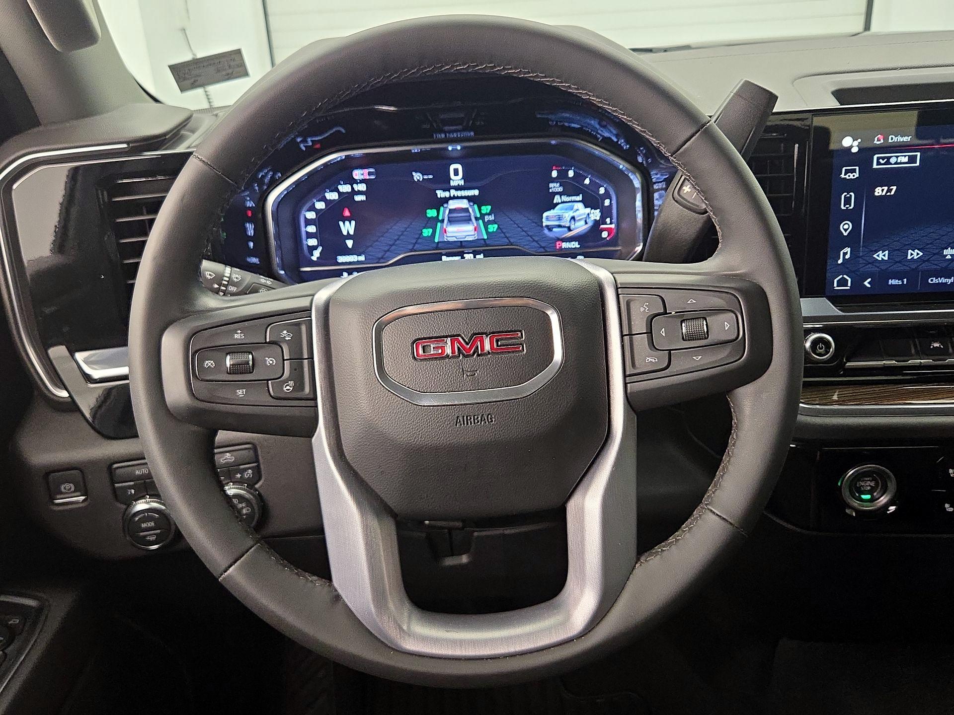 Thumbnail: 2024 GMC Sierra 1500 - 10
