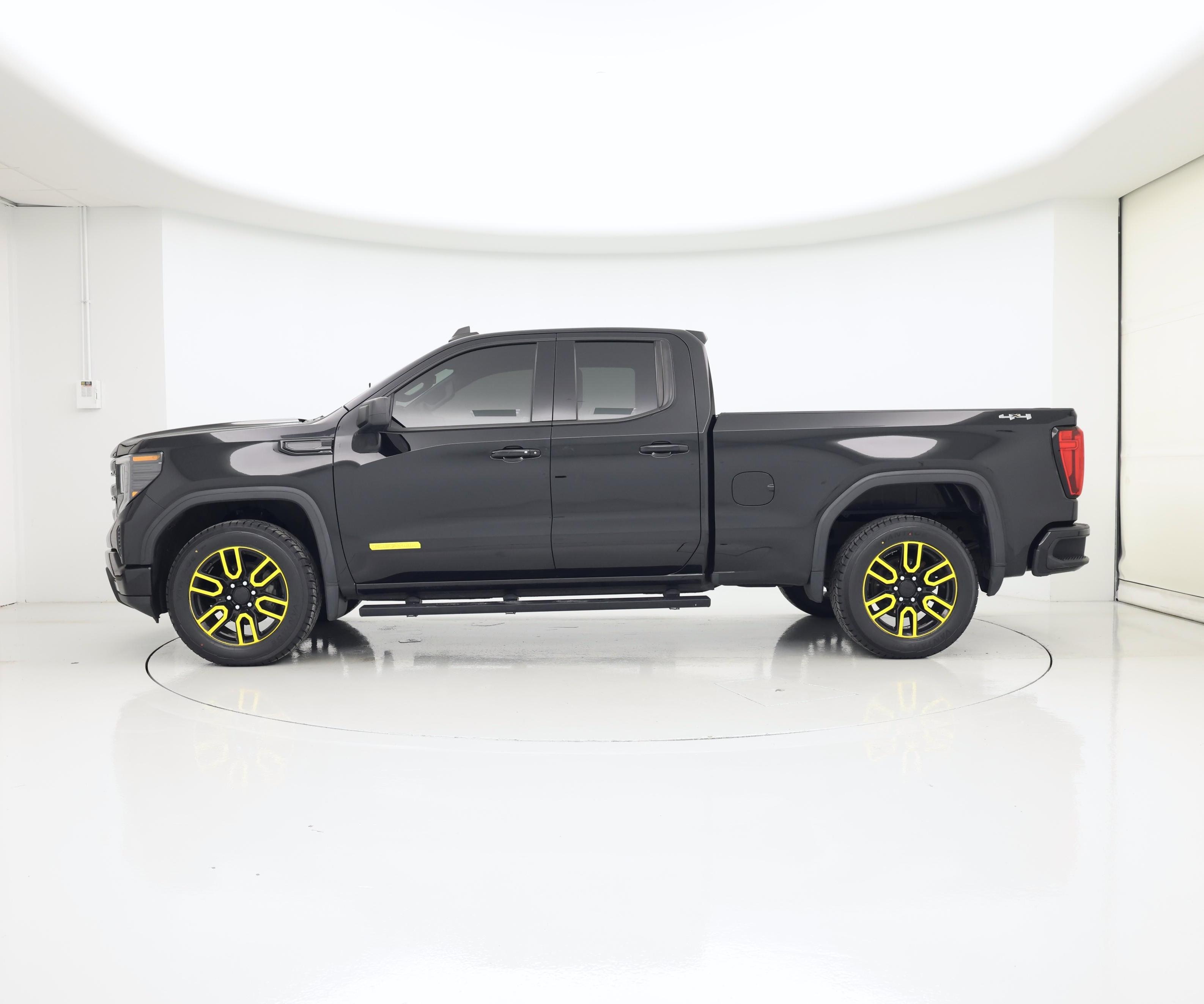 Thumbnail: 2024 GMC Sierra 1500 - 3