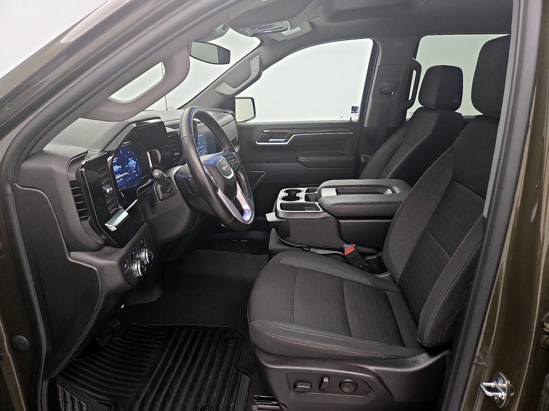 Thumbnail: 2023 GMC Sierra 1500 - 11