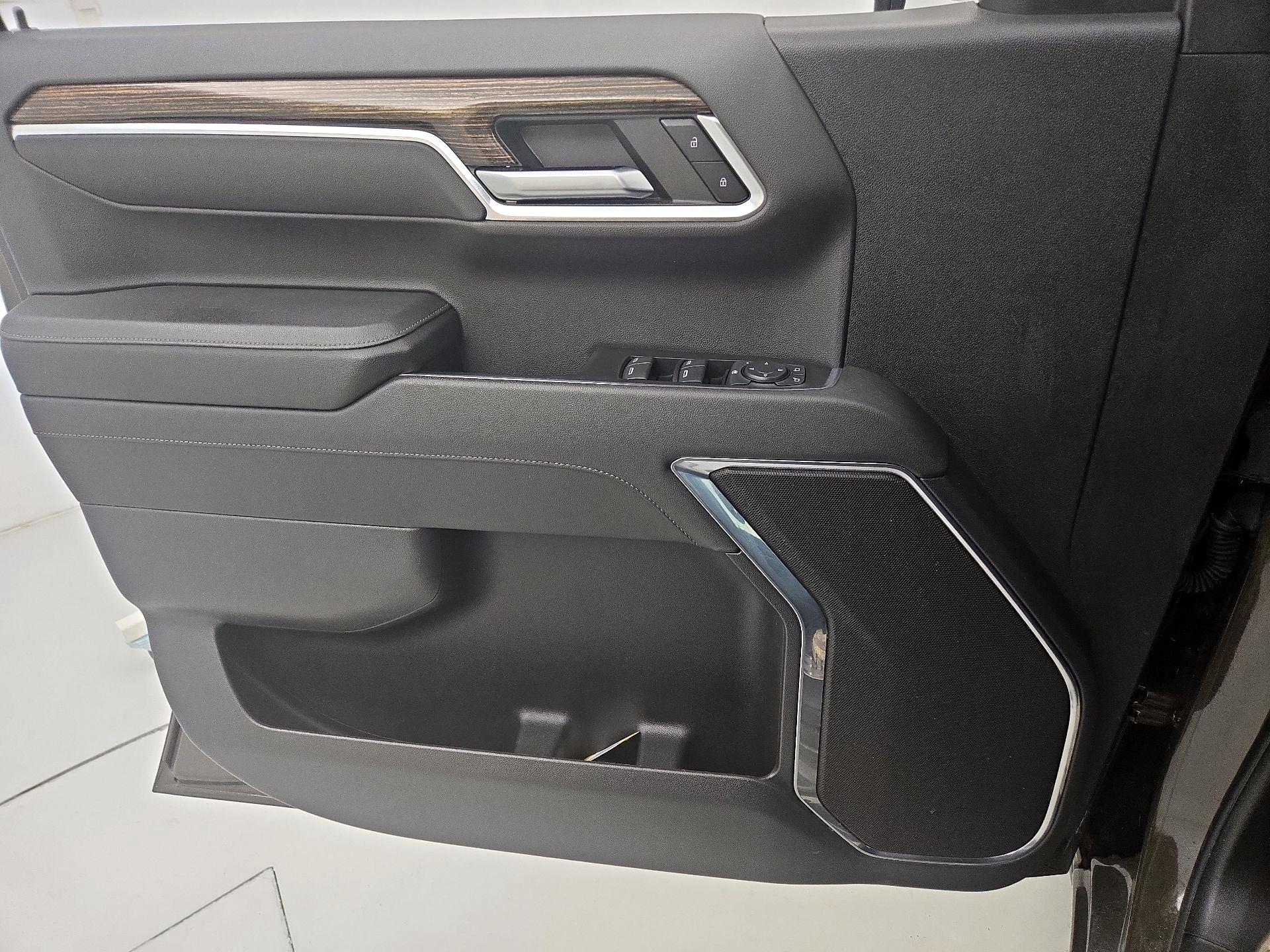 Thumbnail: 2023 GMC Sierra 1500 - 12