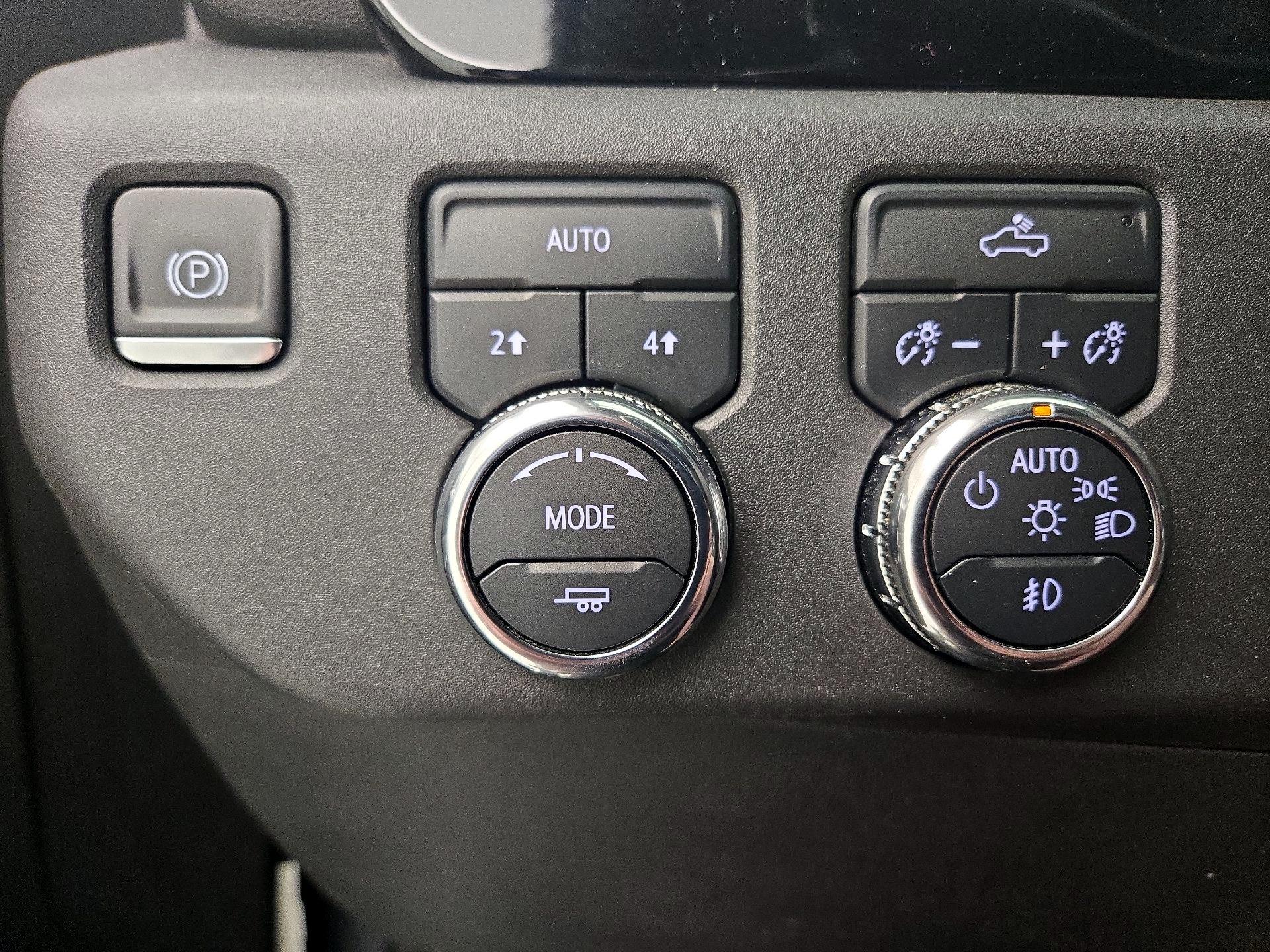 Thumbnail: 2024 GMC Sierra 1500 - 13