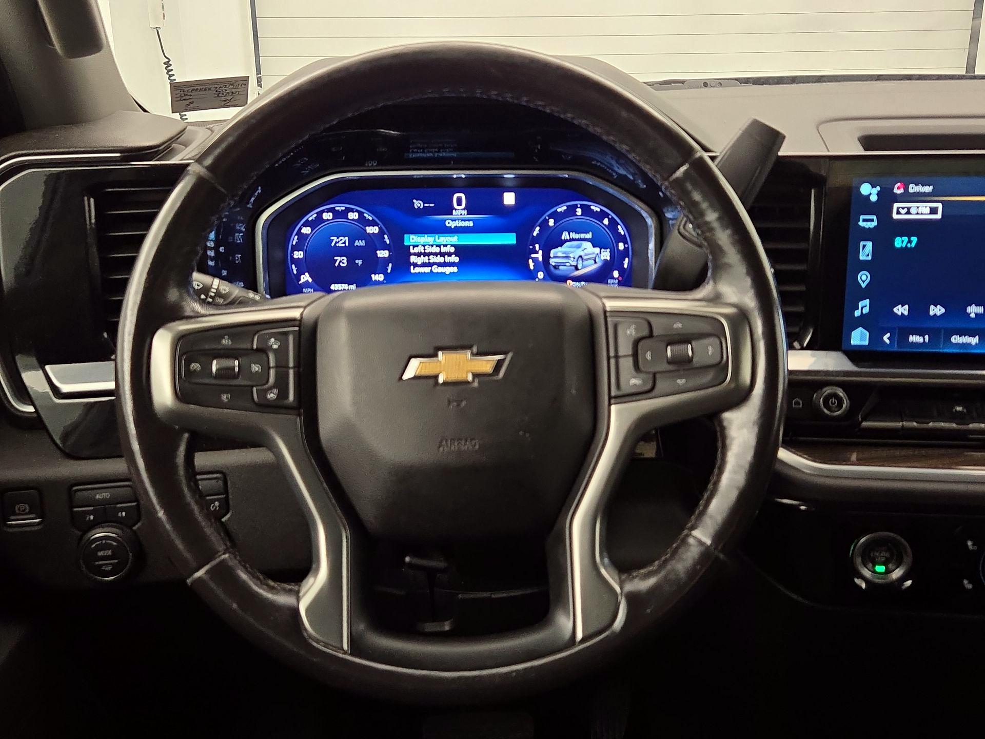 Thumbnail: 2022 Chevrolet Silverado 1500 - 10