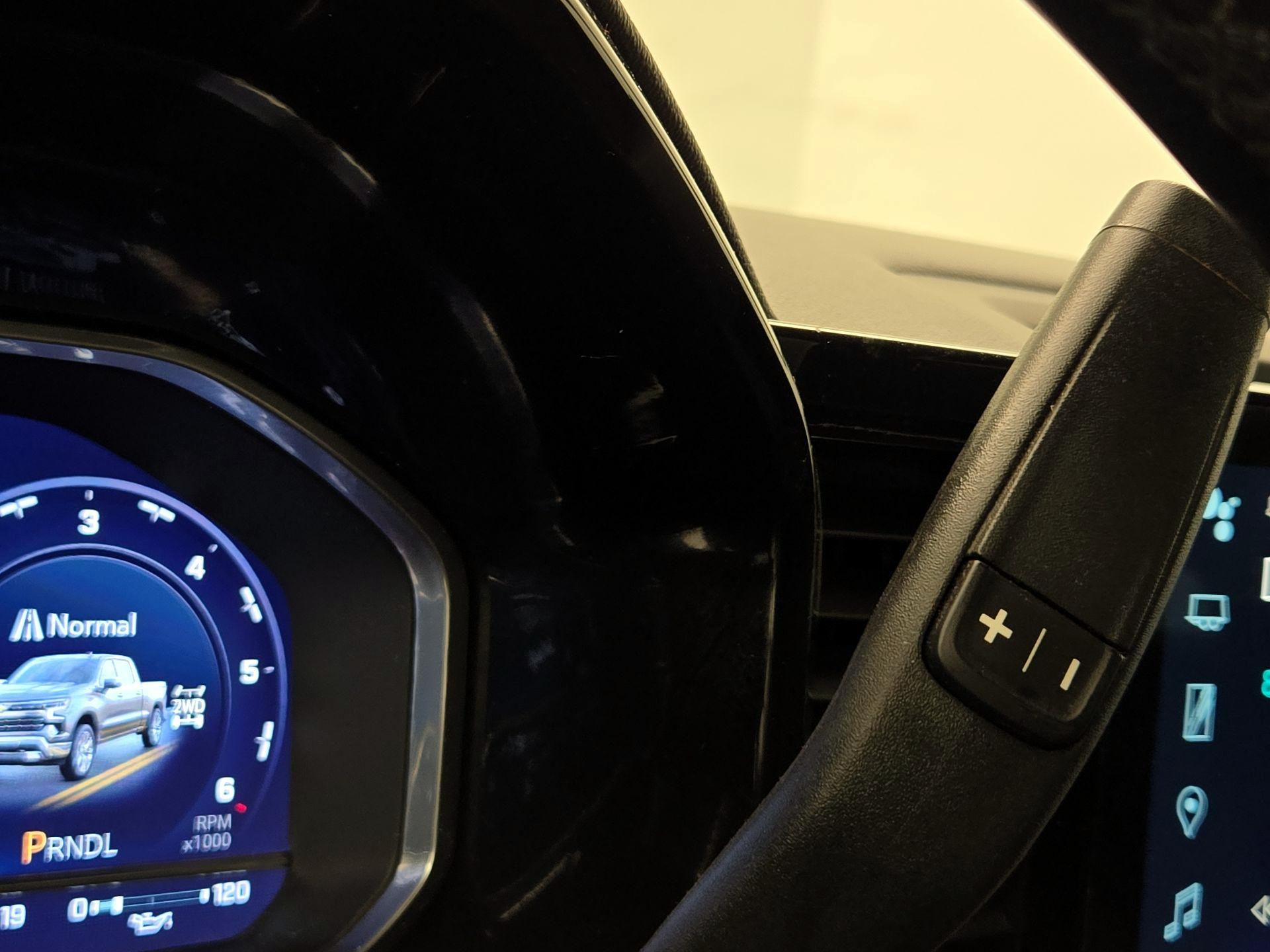 Thumbnail: 2022 Chevrolet Silverado 1500 - 17
