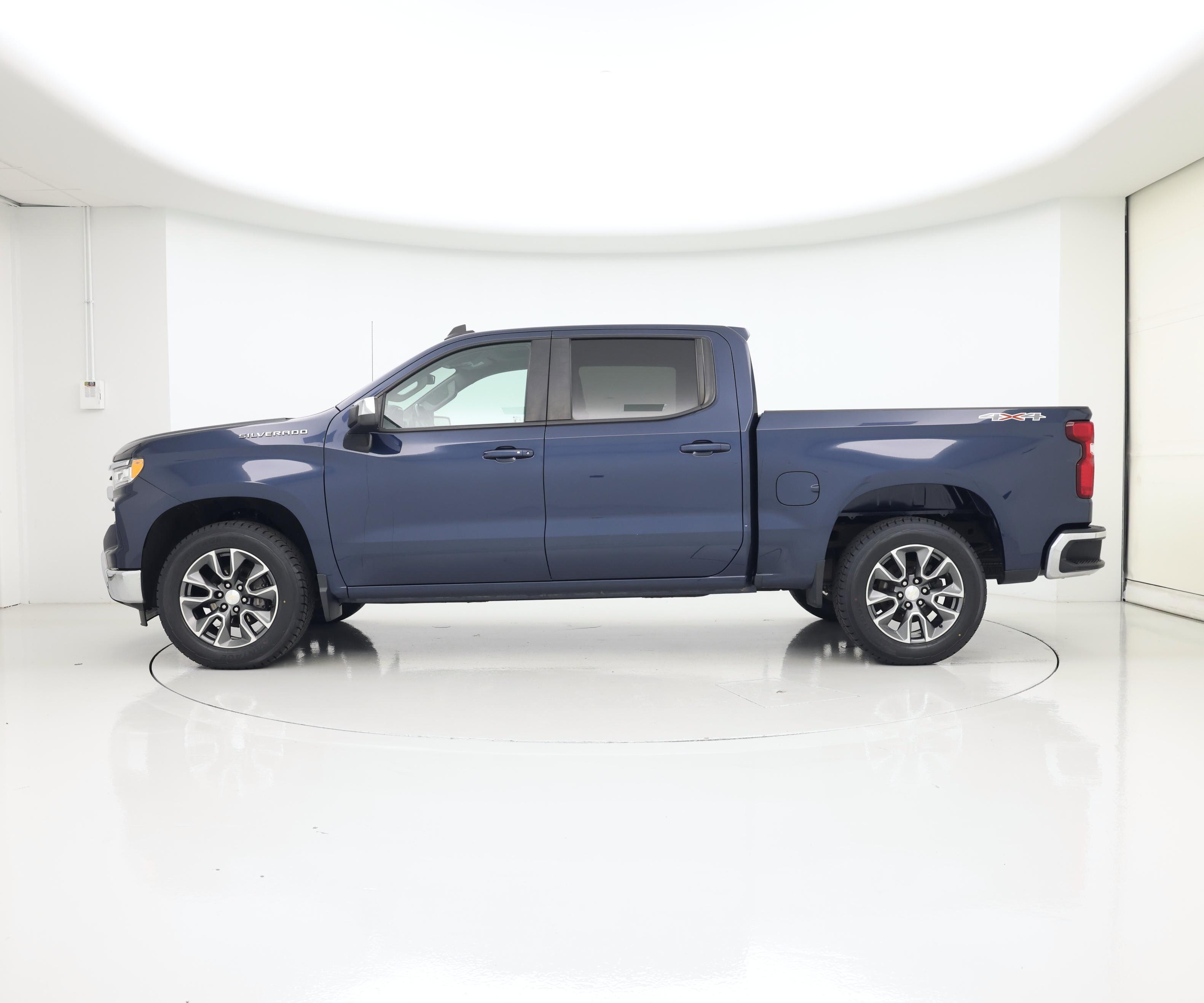 Thumbnail: 2022 Chevrolet Silverado 1500 - 3
