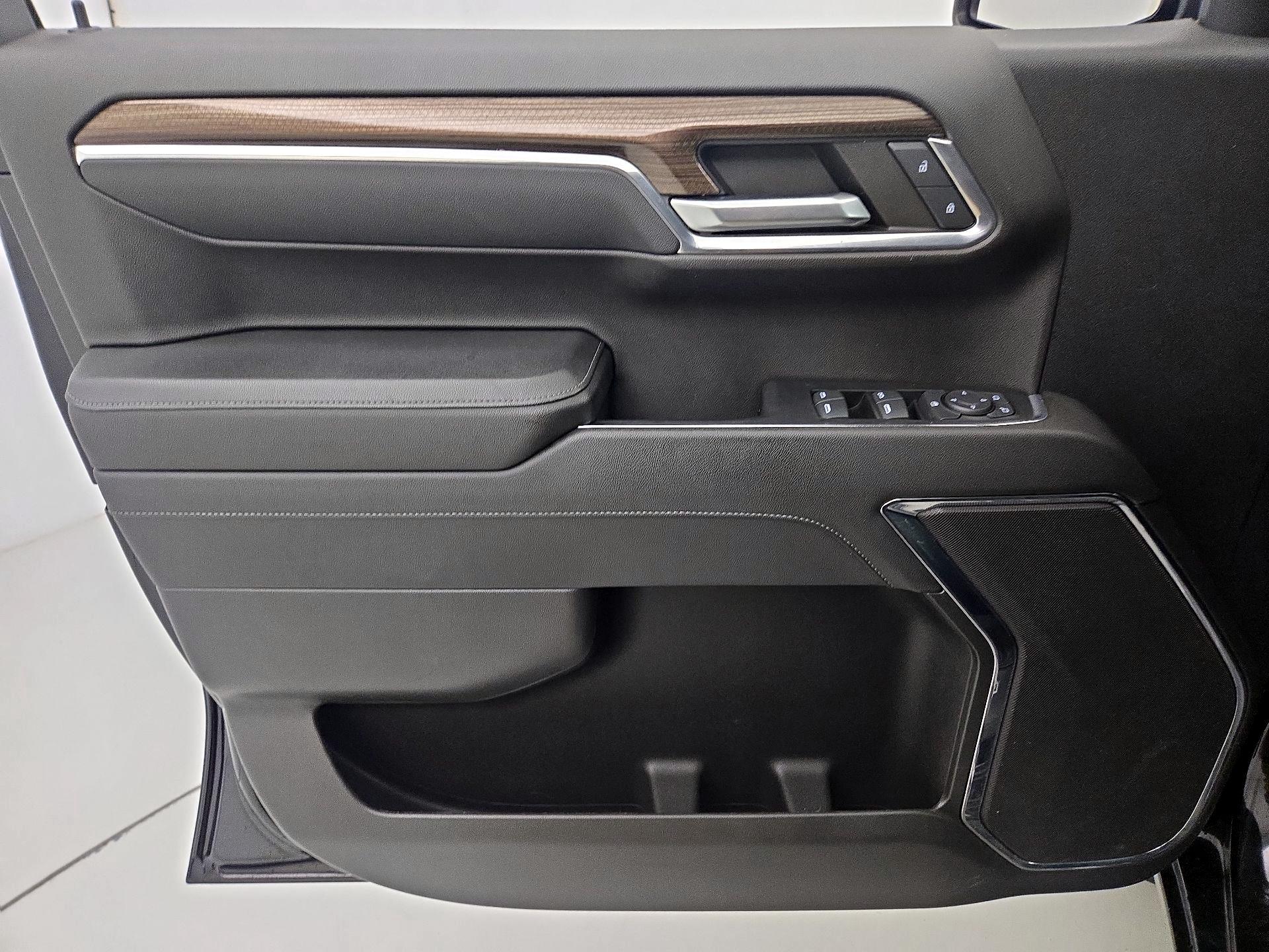 Thumbnail: 2023 Chevrolet Silverado 1500 - 12
