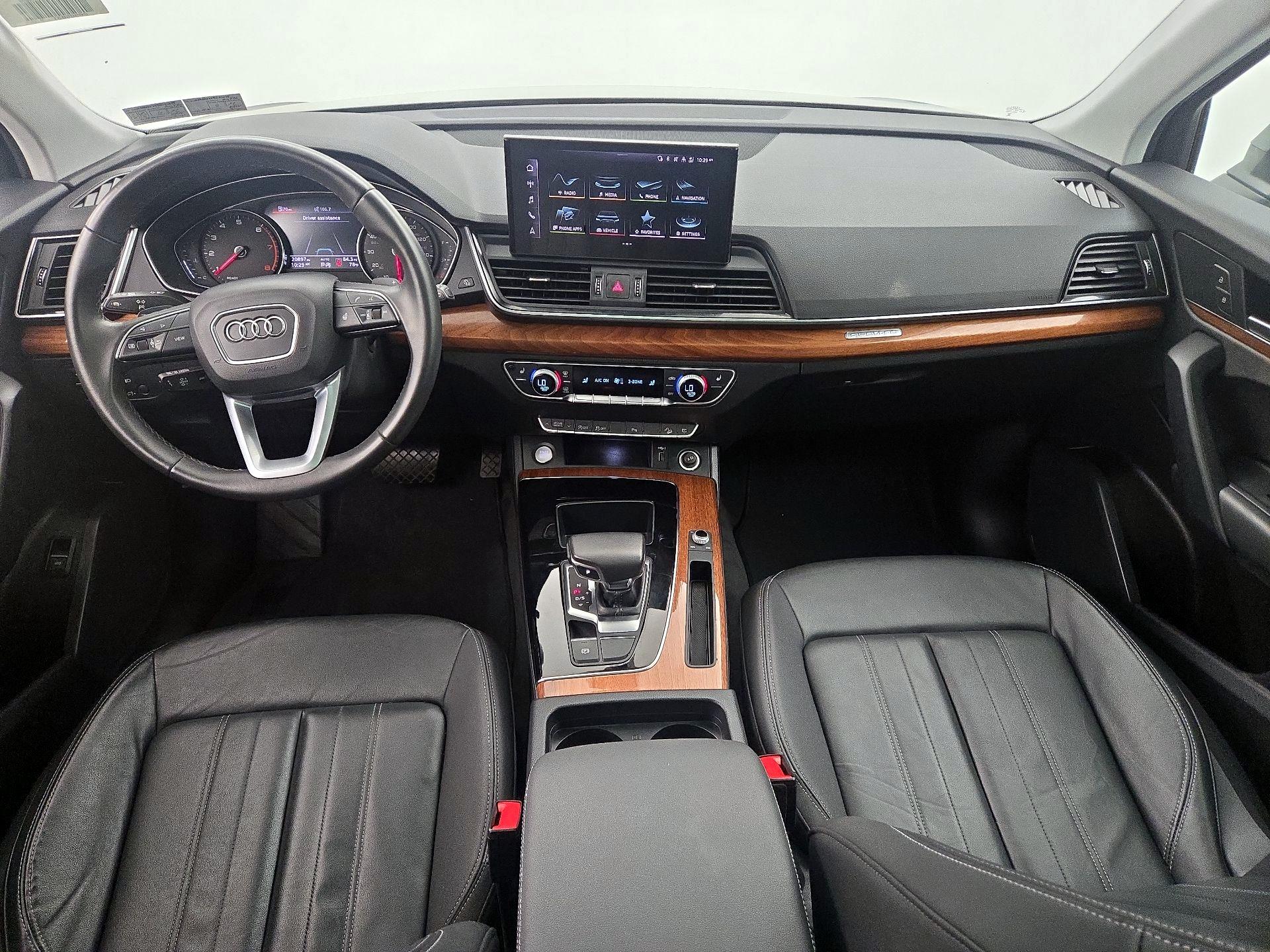 Thumbnail: 2023 Audi Q5 - 9