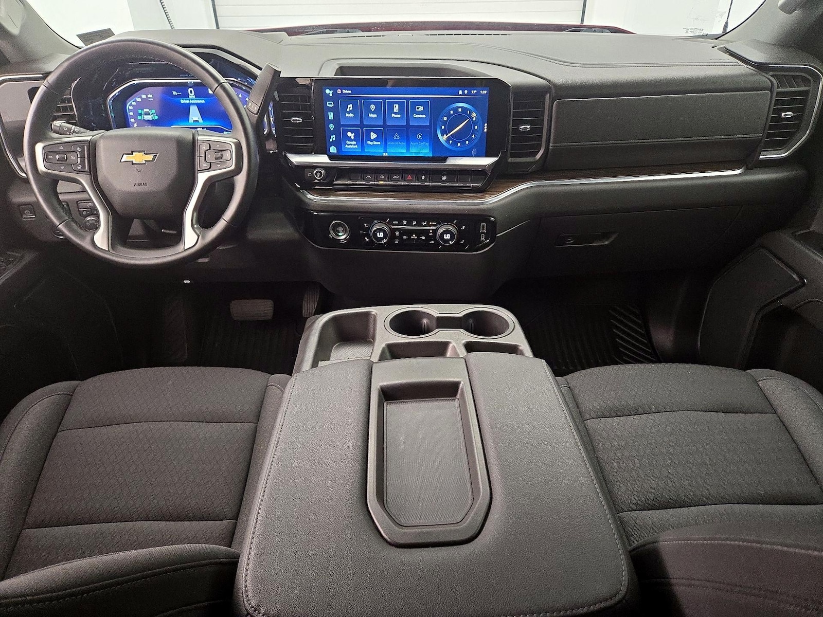 2023 Chevrolet Silverado 1500 LT - Photo 10